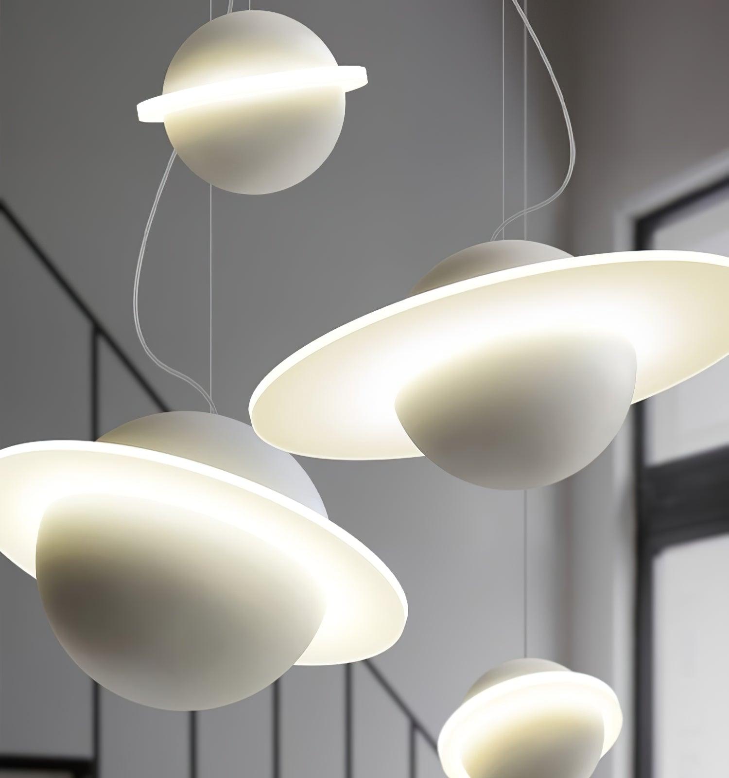 Jupiter Ring Pendant Light