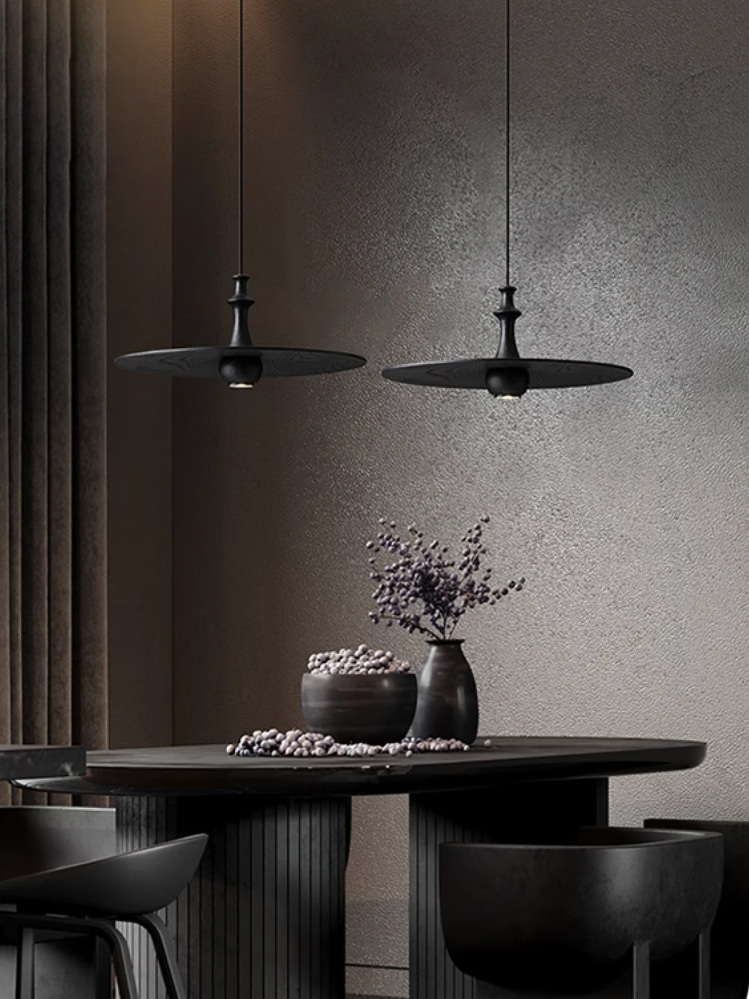 Spindle Disc Pendant Lamp