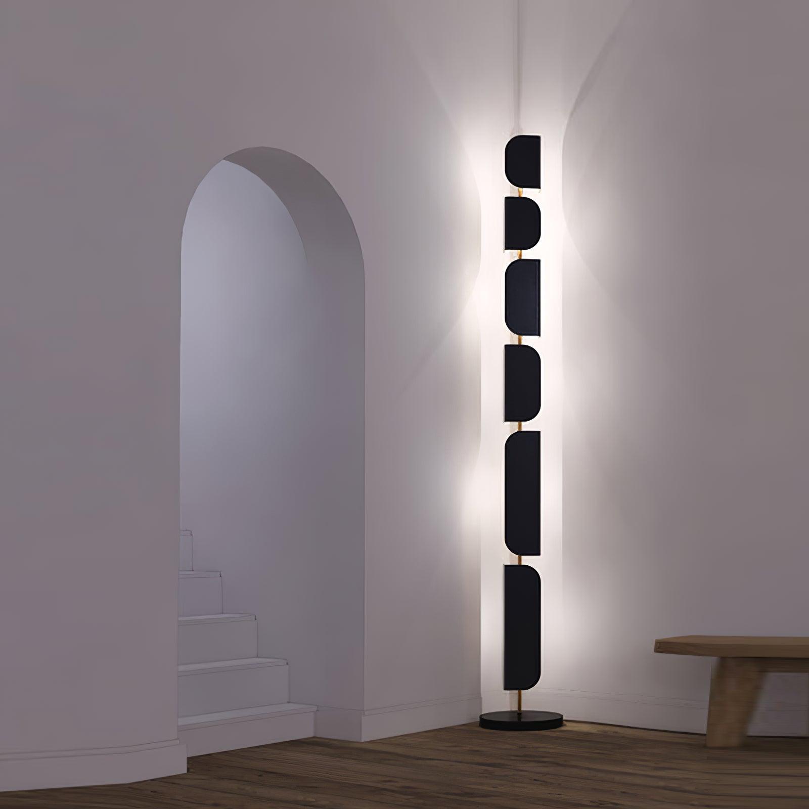 Leagan Floor Lamp