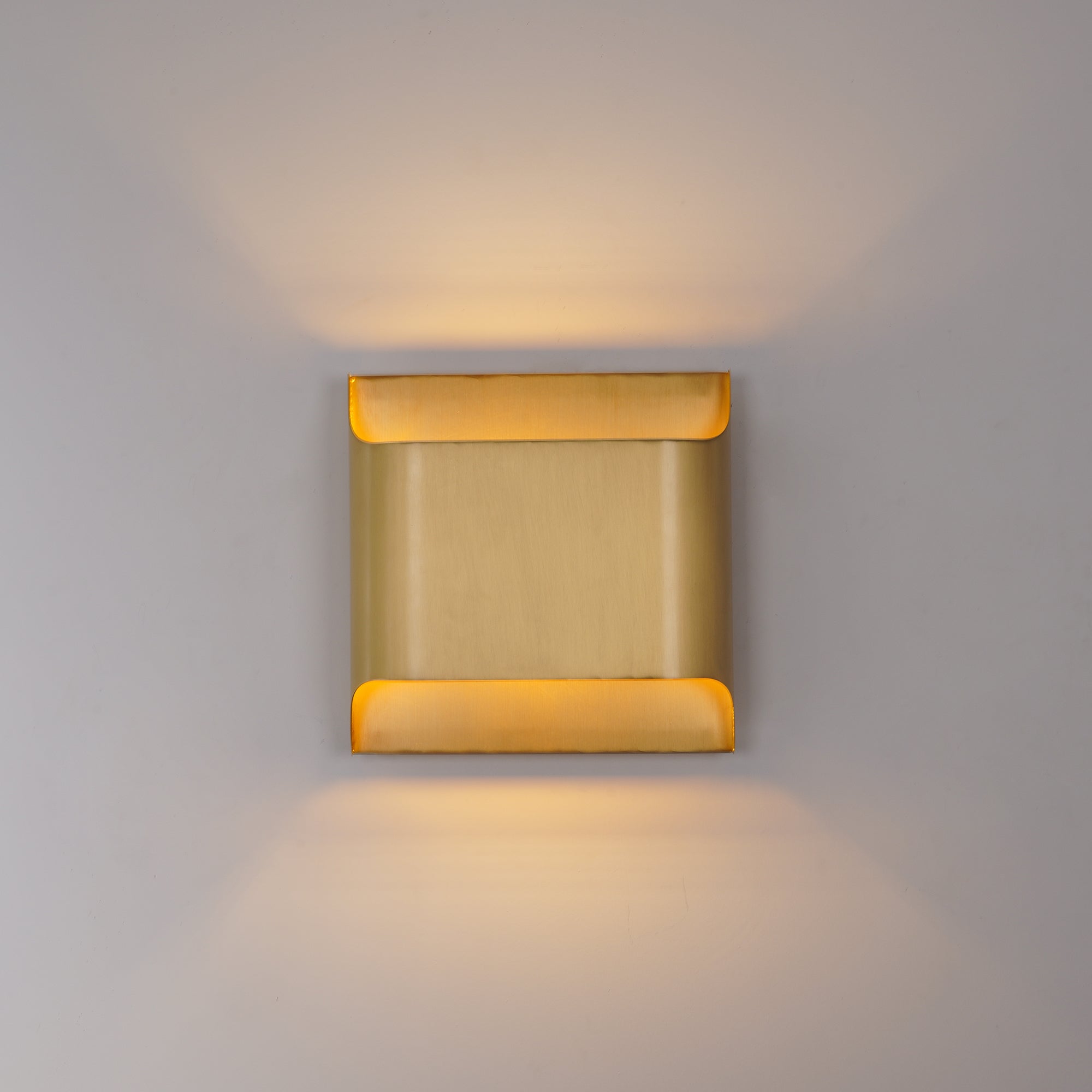 Leclerc Brass Wall Lamp