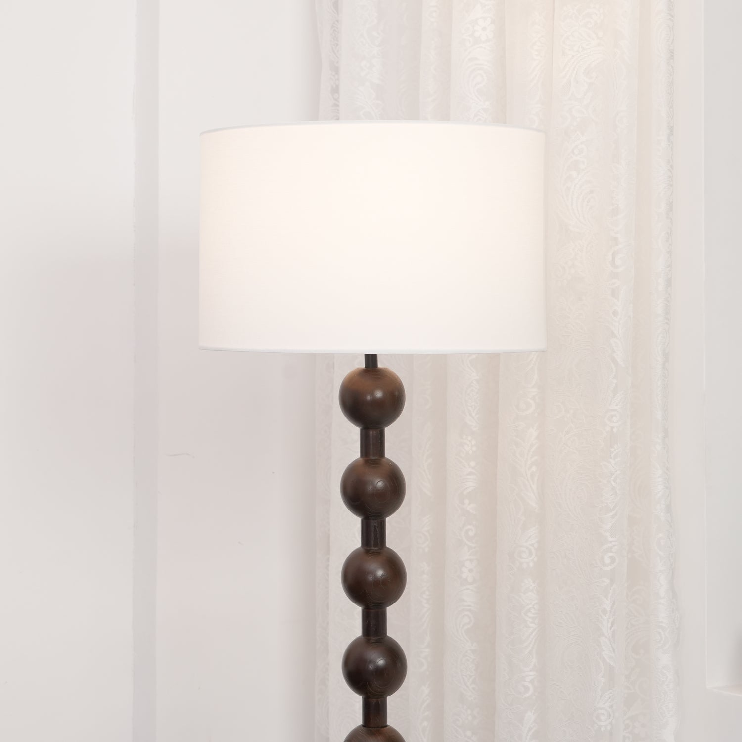 Hugo Barbell Floor Lamp