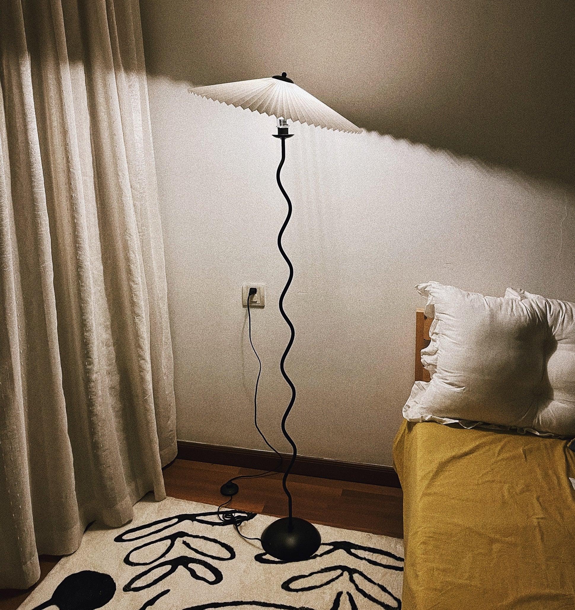 Squiggle Floor Lamp