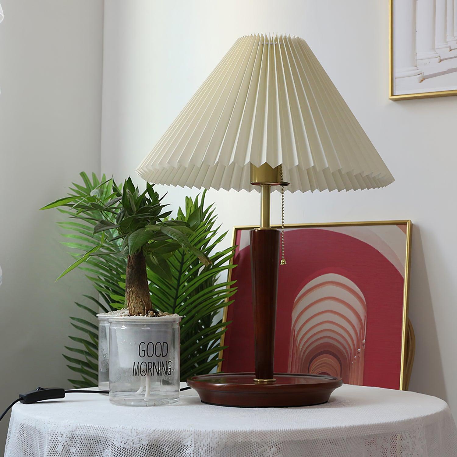 Cone Pleated Fabric Table Lamp