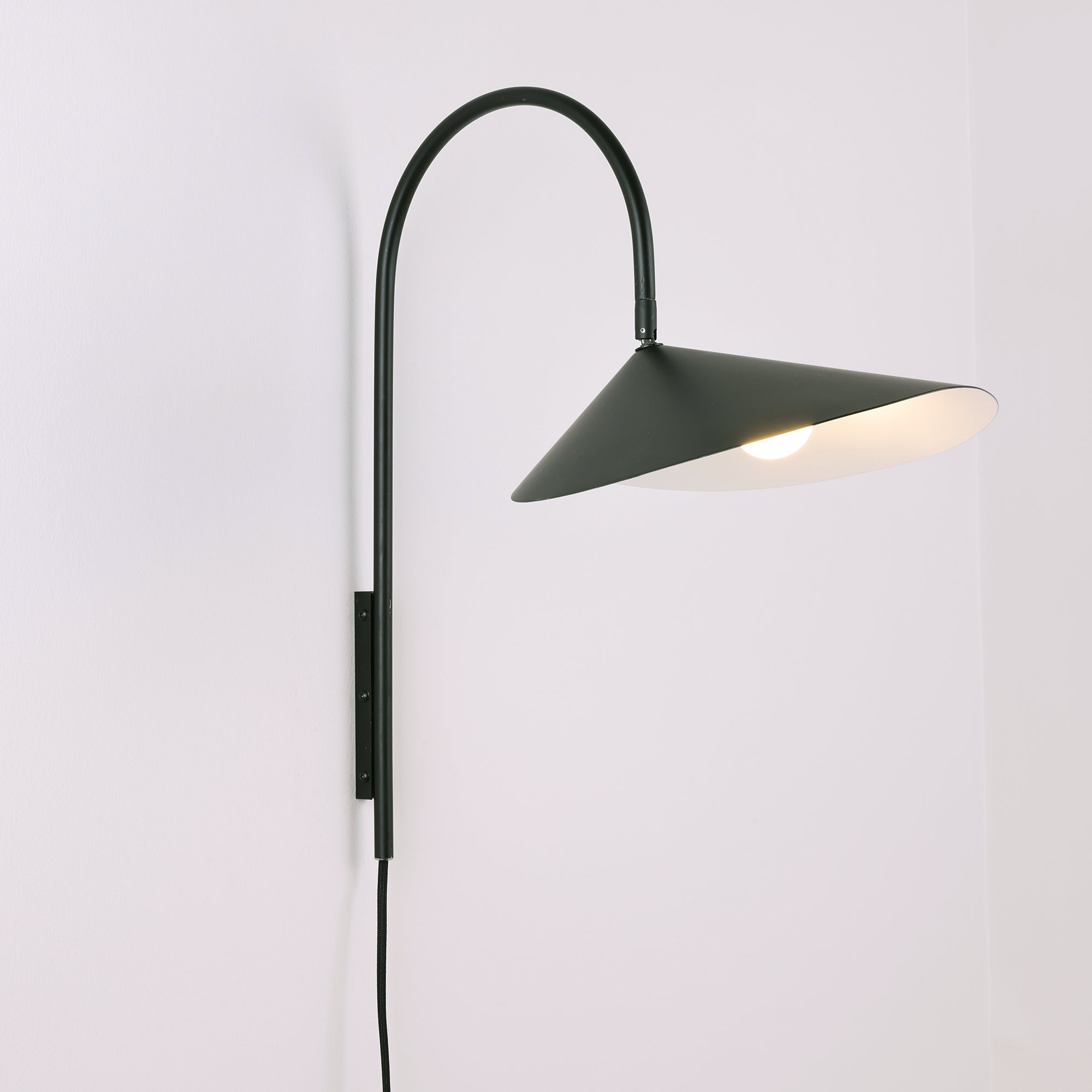 Arum Swivel Plug-in Wall Lamp