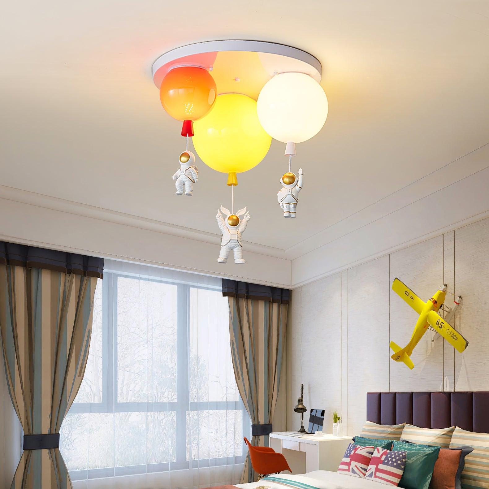 Astronaut Glossy Balloon Ceiling Lamp