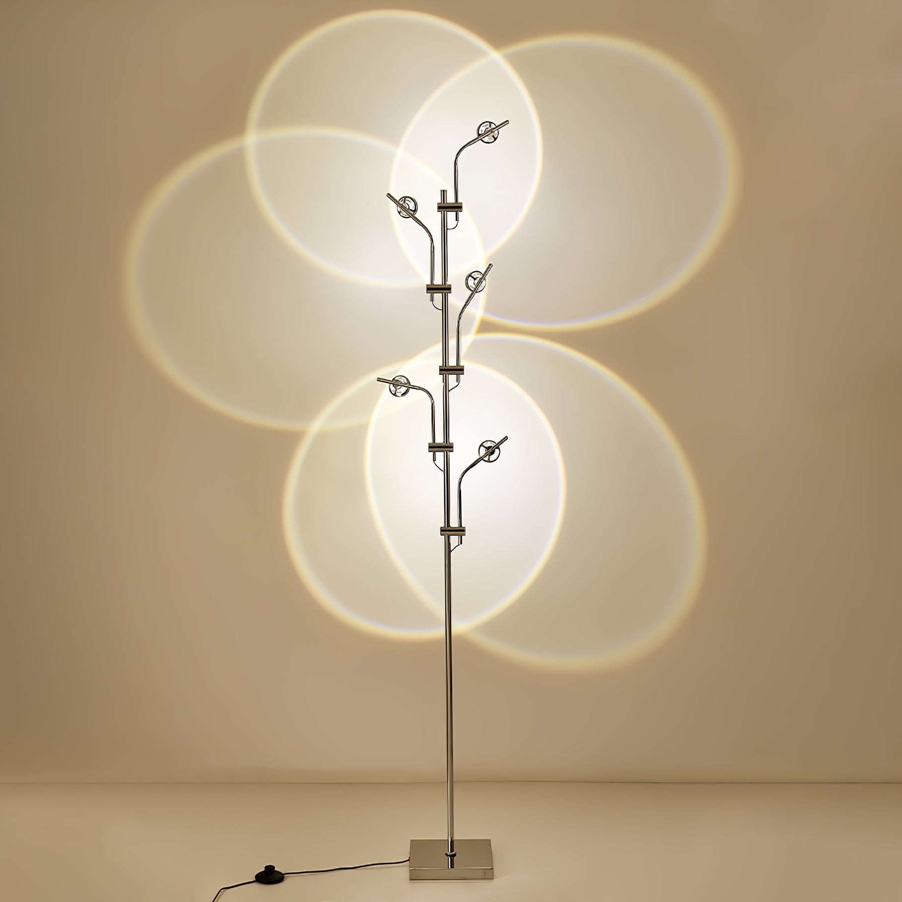 Wa Wa Floor Lamp