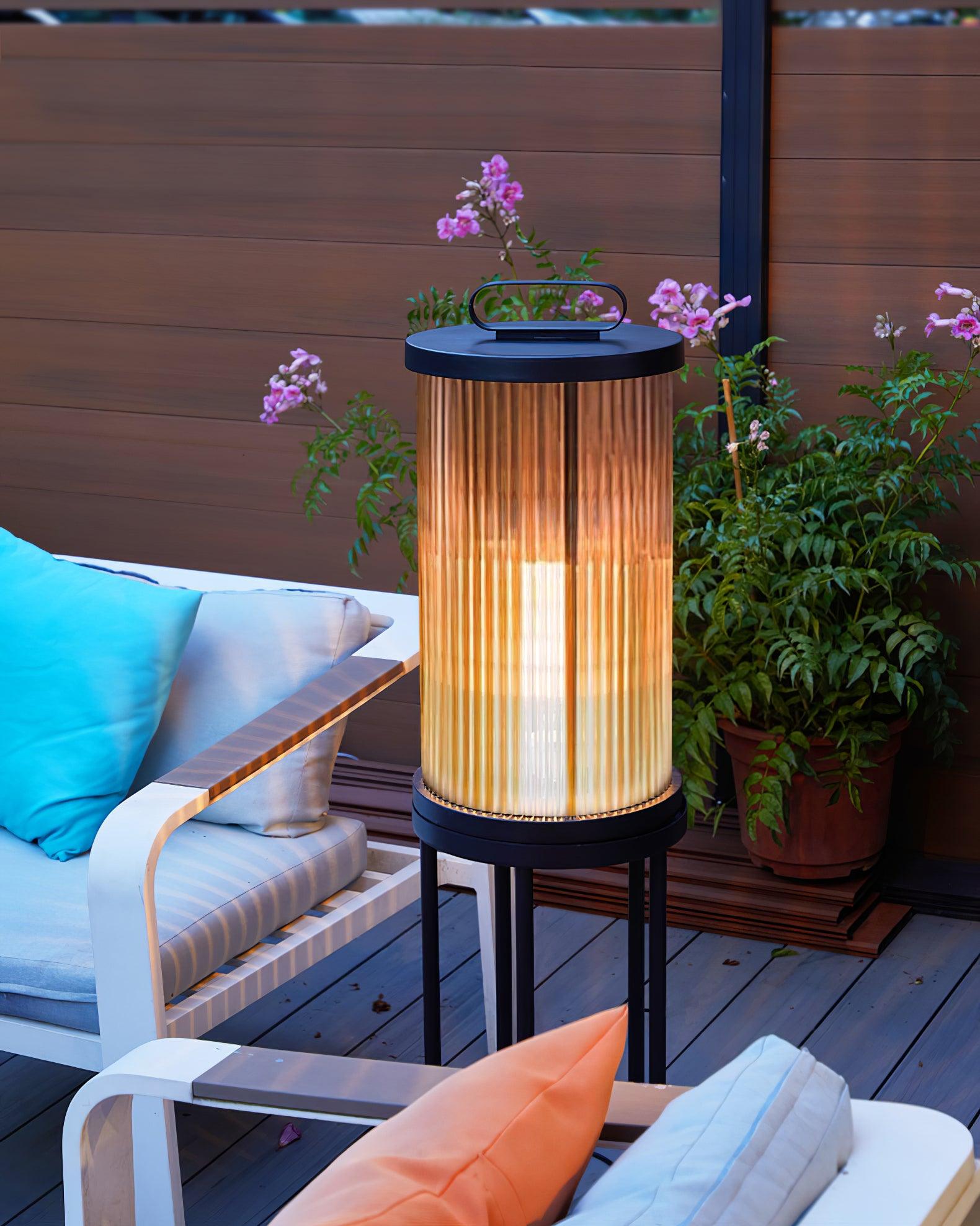 Lantern Garden Outdoor Light