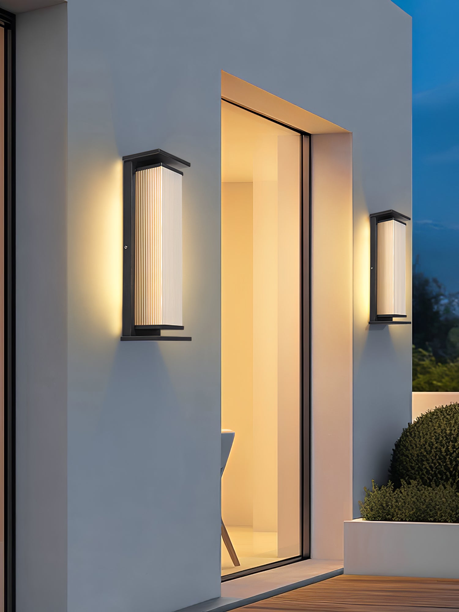 Rectangular Box Solar Outdoor Wall Lamp