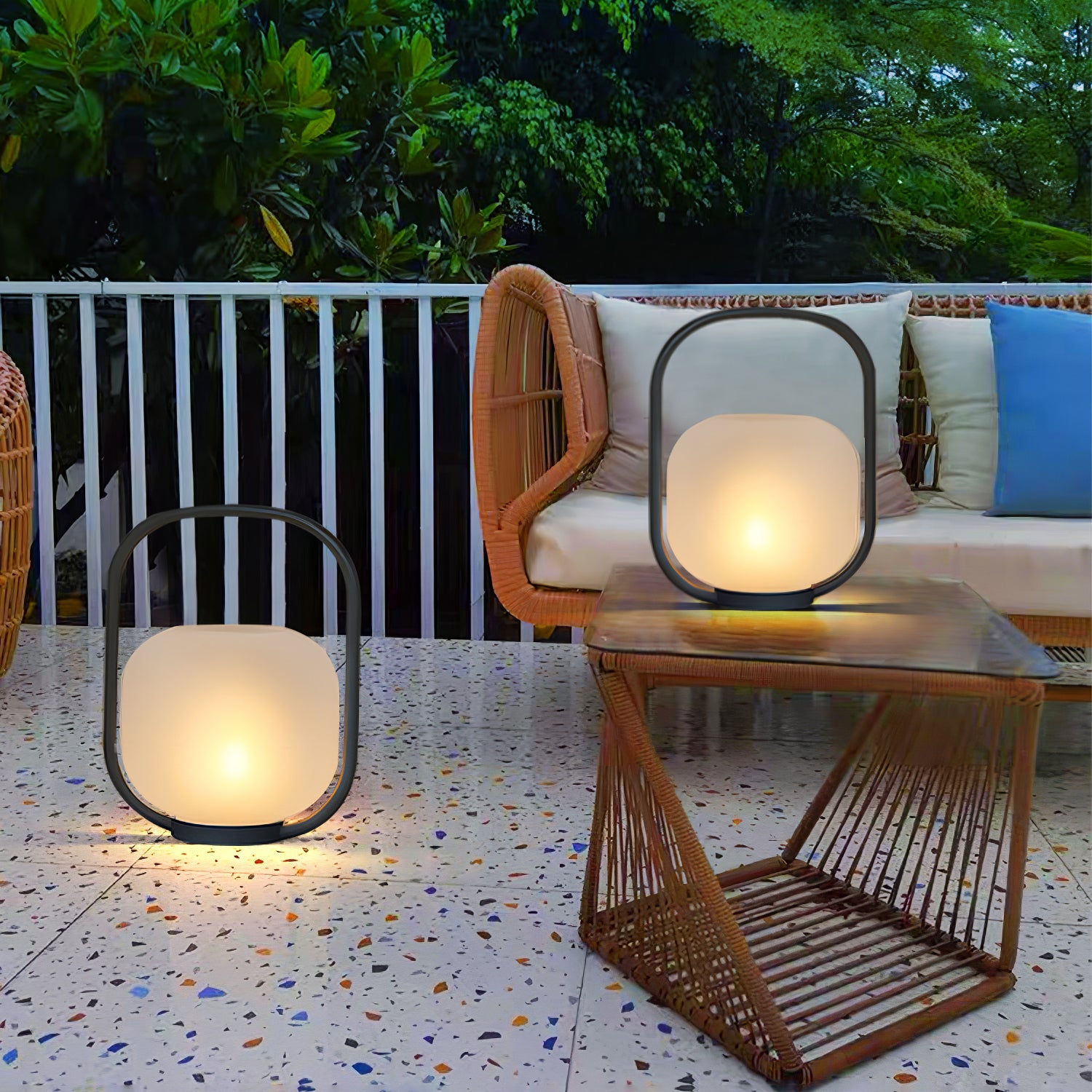 Portable Lantern Outdoor Table Lamp