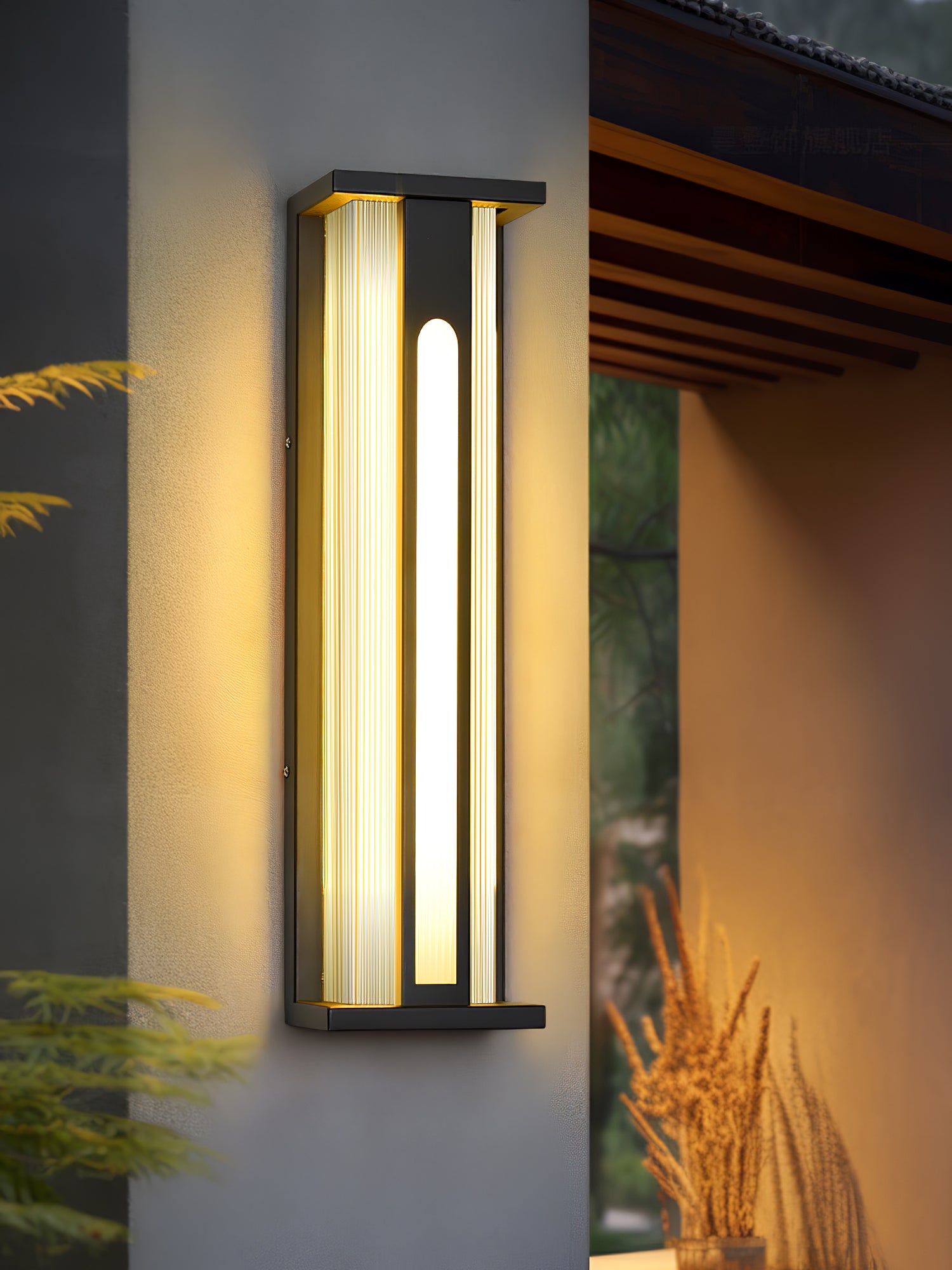 Bellamy Flair Outdoor Wall Lamp