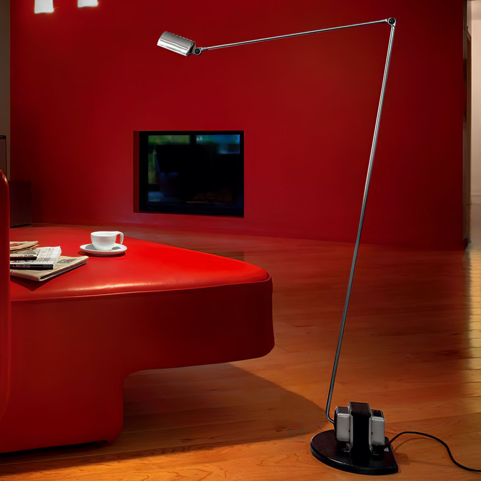 Dynamo Floor Lamp