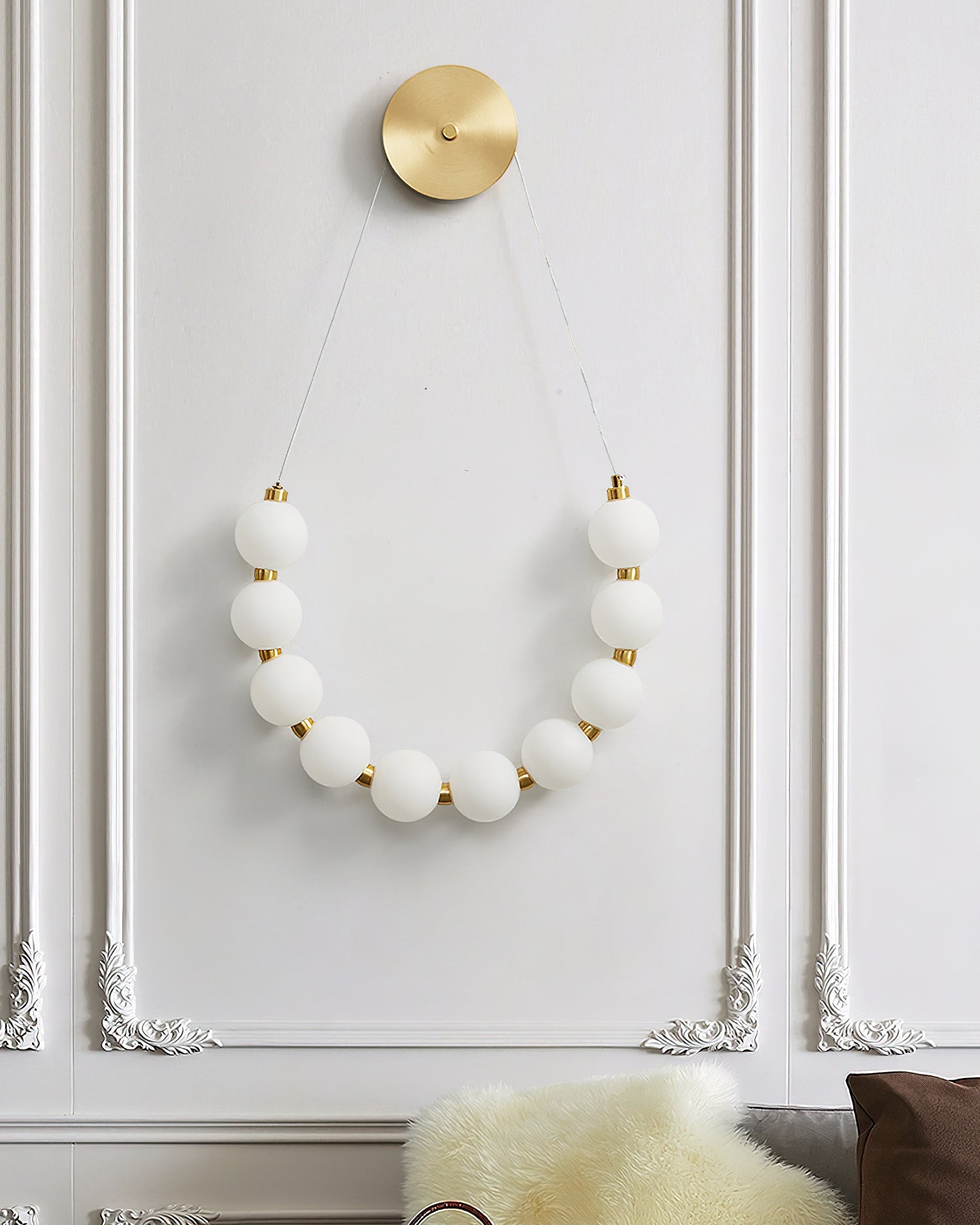 Necklace Loop Wall Lamp