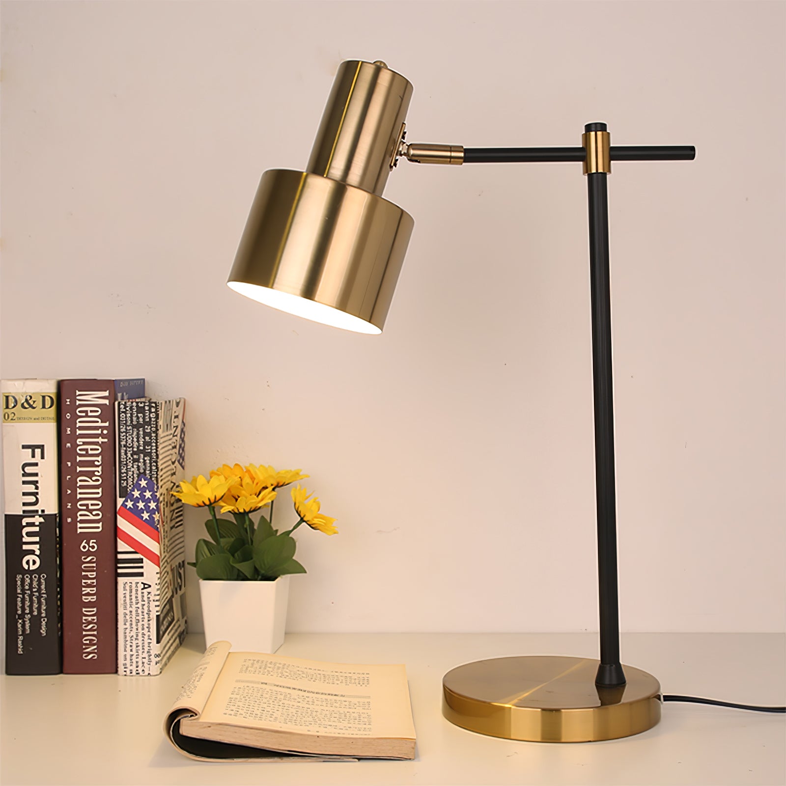 Lento Table Lamp