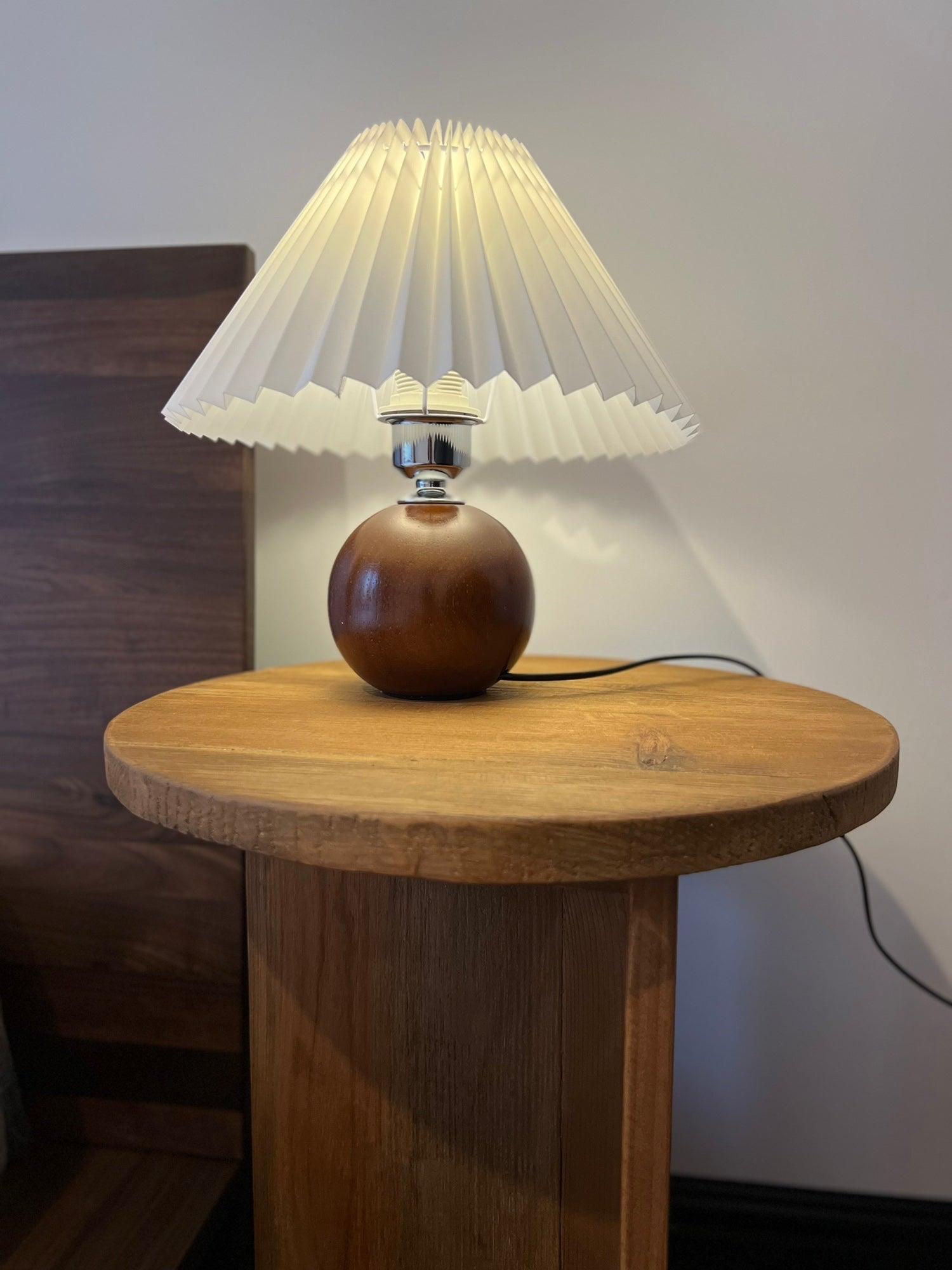 Wooden Pleated Table Lamp