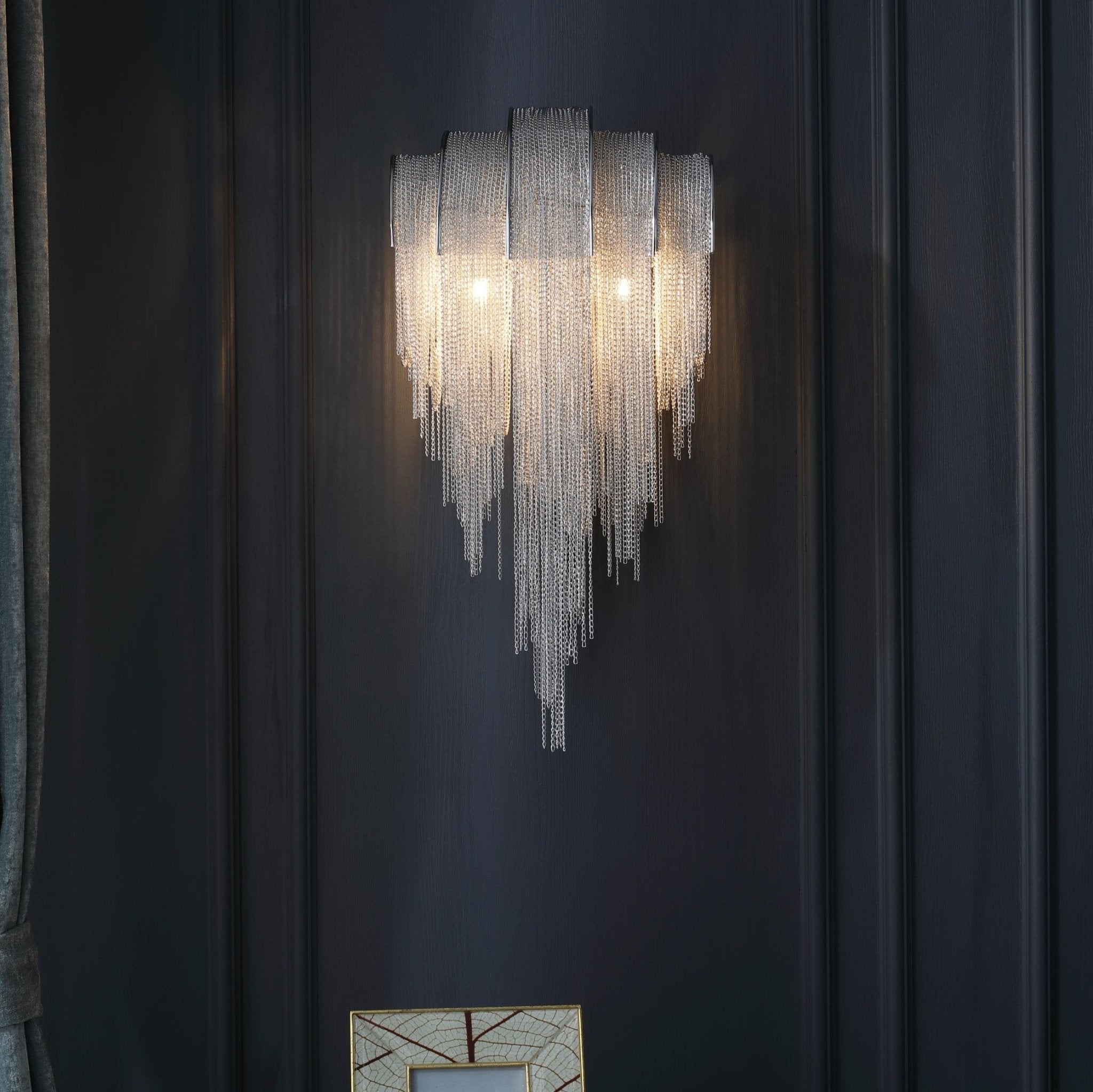 Chains Tassel Wall Lamp