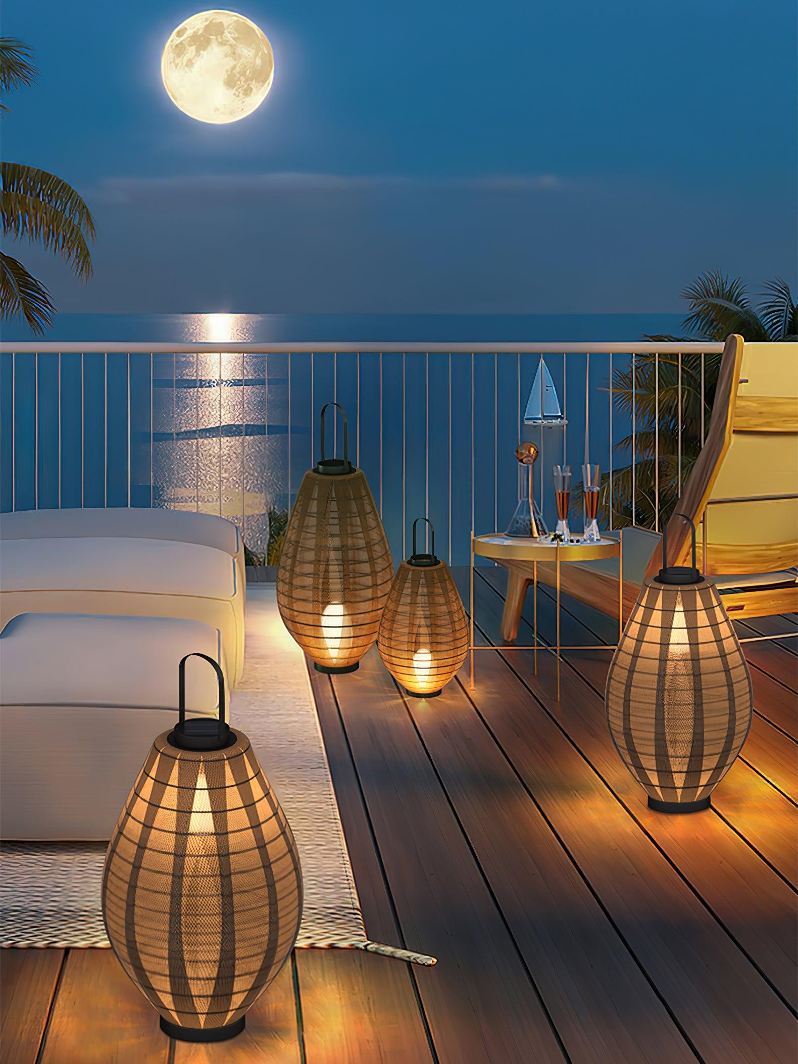 Oasis Mesh Beacon Outdoor Lamp