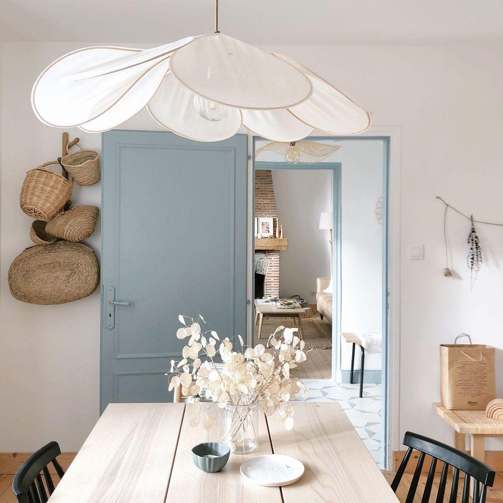 Precieuse Petals Pendant Lamp