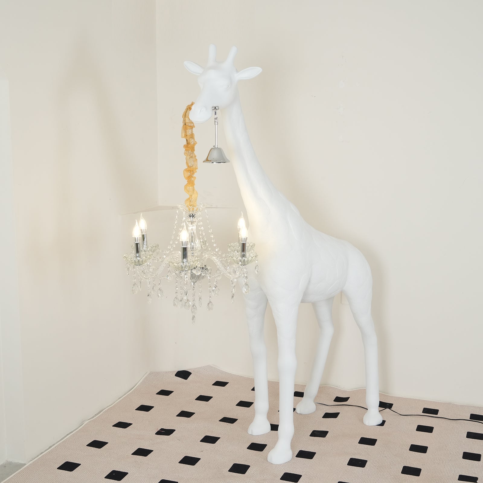 Giraffe Sculpture Floor Lamp