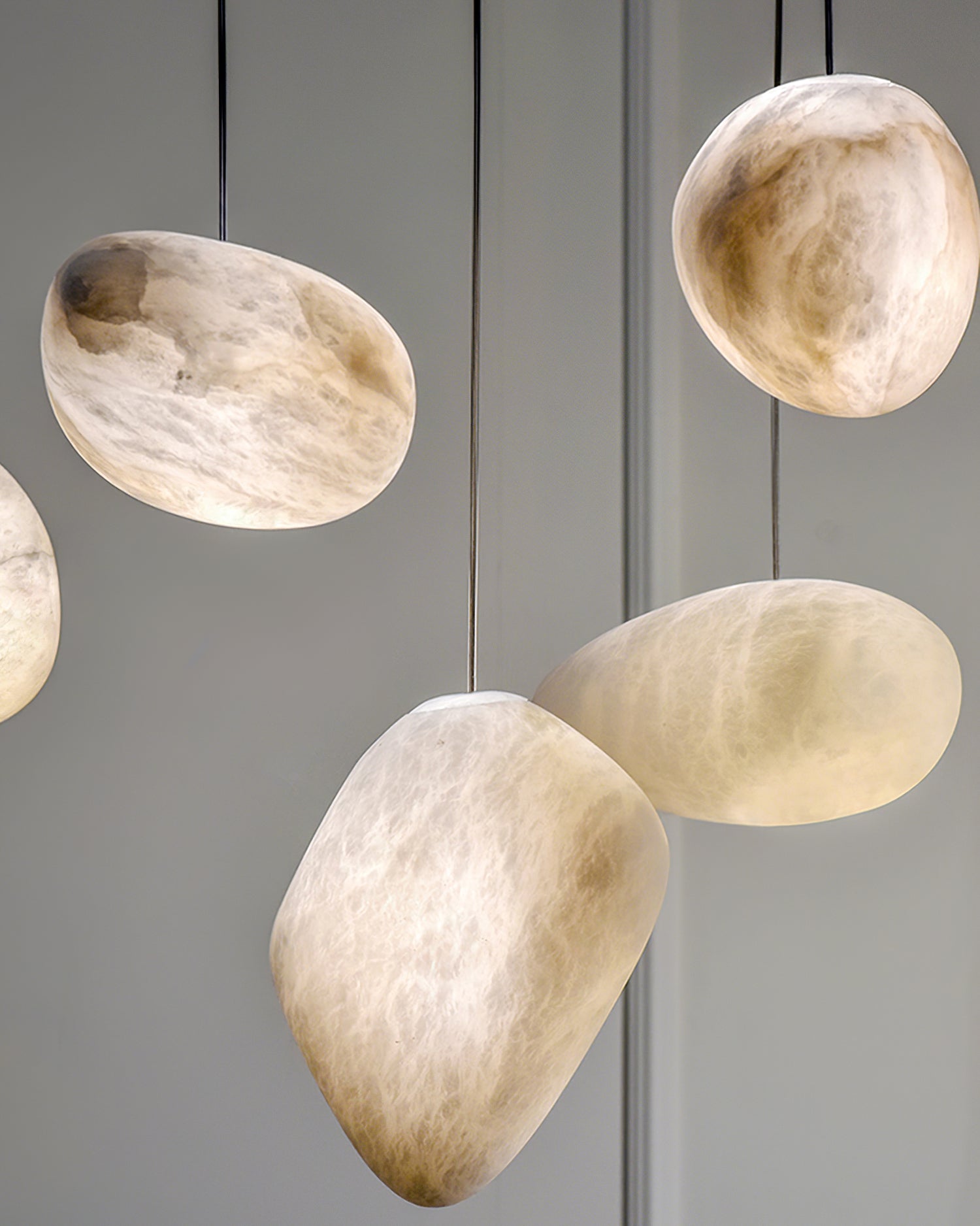 Pebbles Alabaster Pendant Lamp