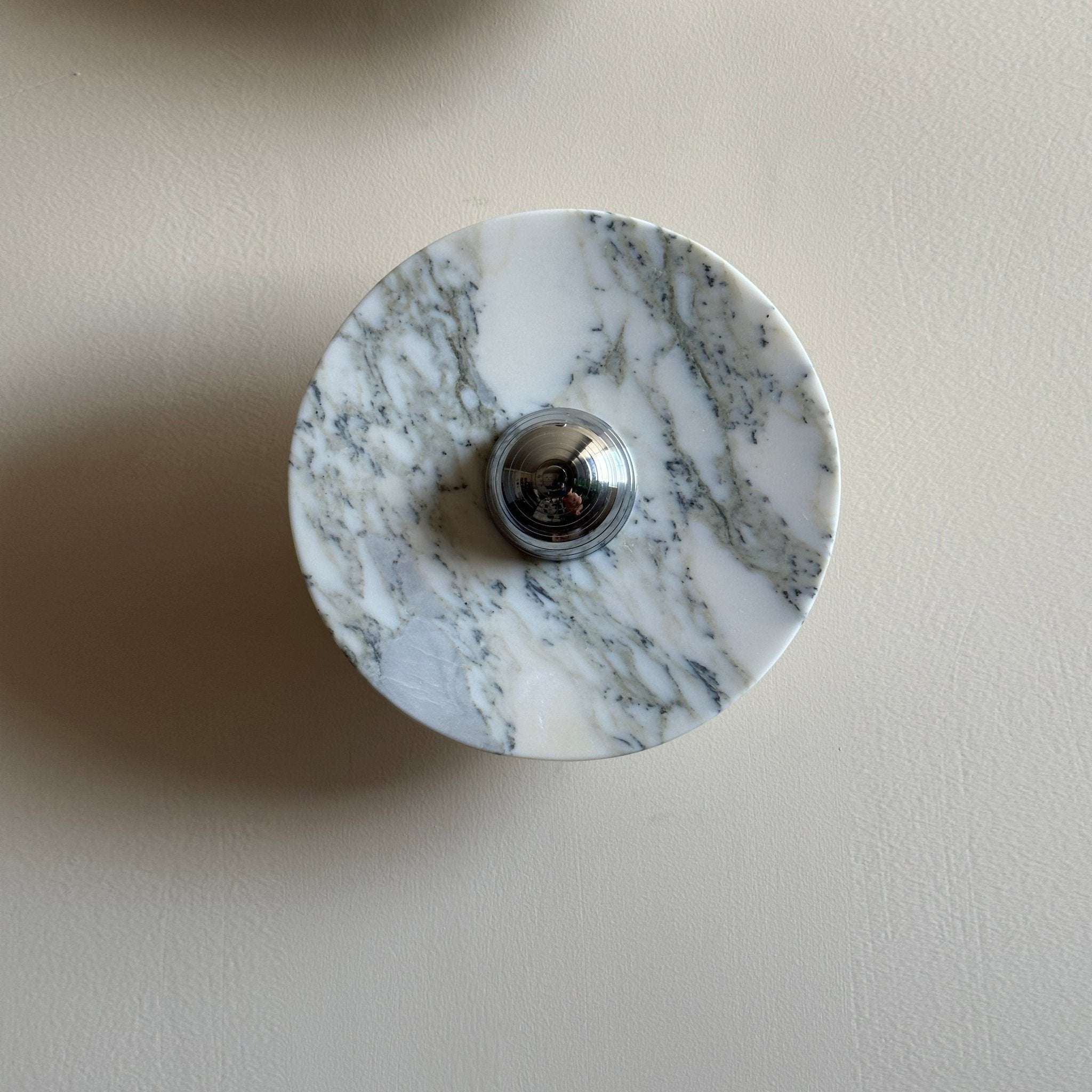 Messier Marble Rechargeable Wall Lamp