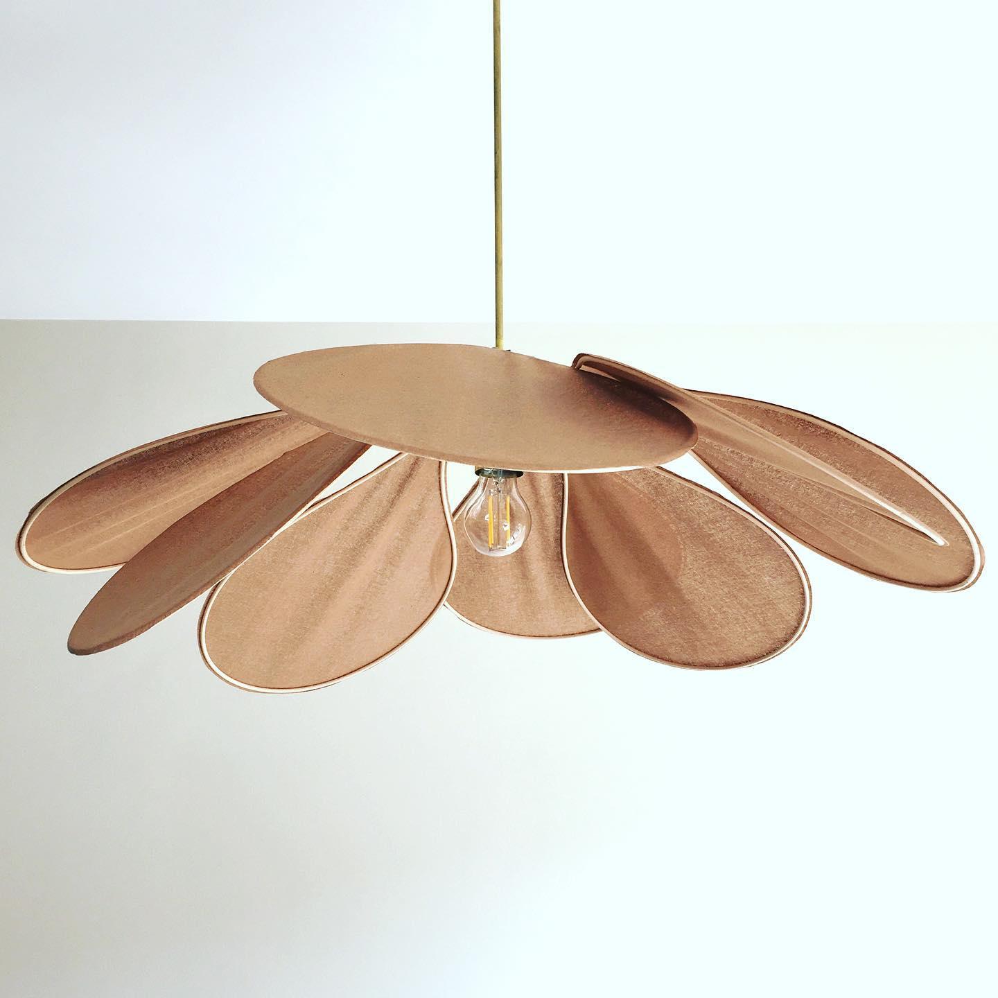 Precieuse Petals Pendant Lamp