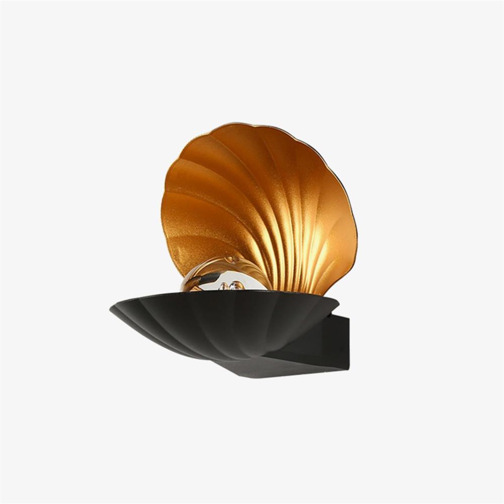 Pearl Clam Wall Light