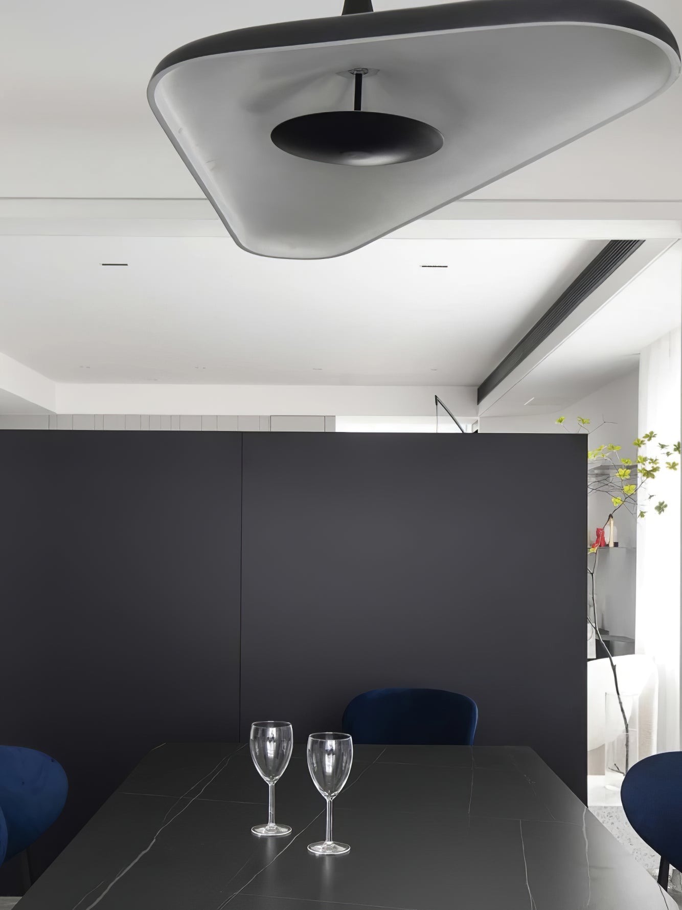 Soleil Noir Pendant Lamp