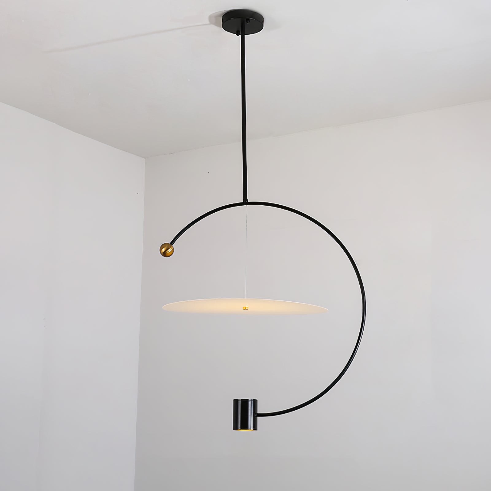 Mira Balance Pendant Lamp