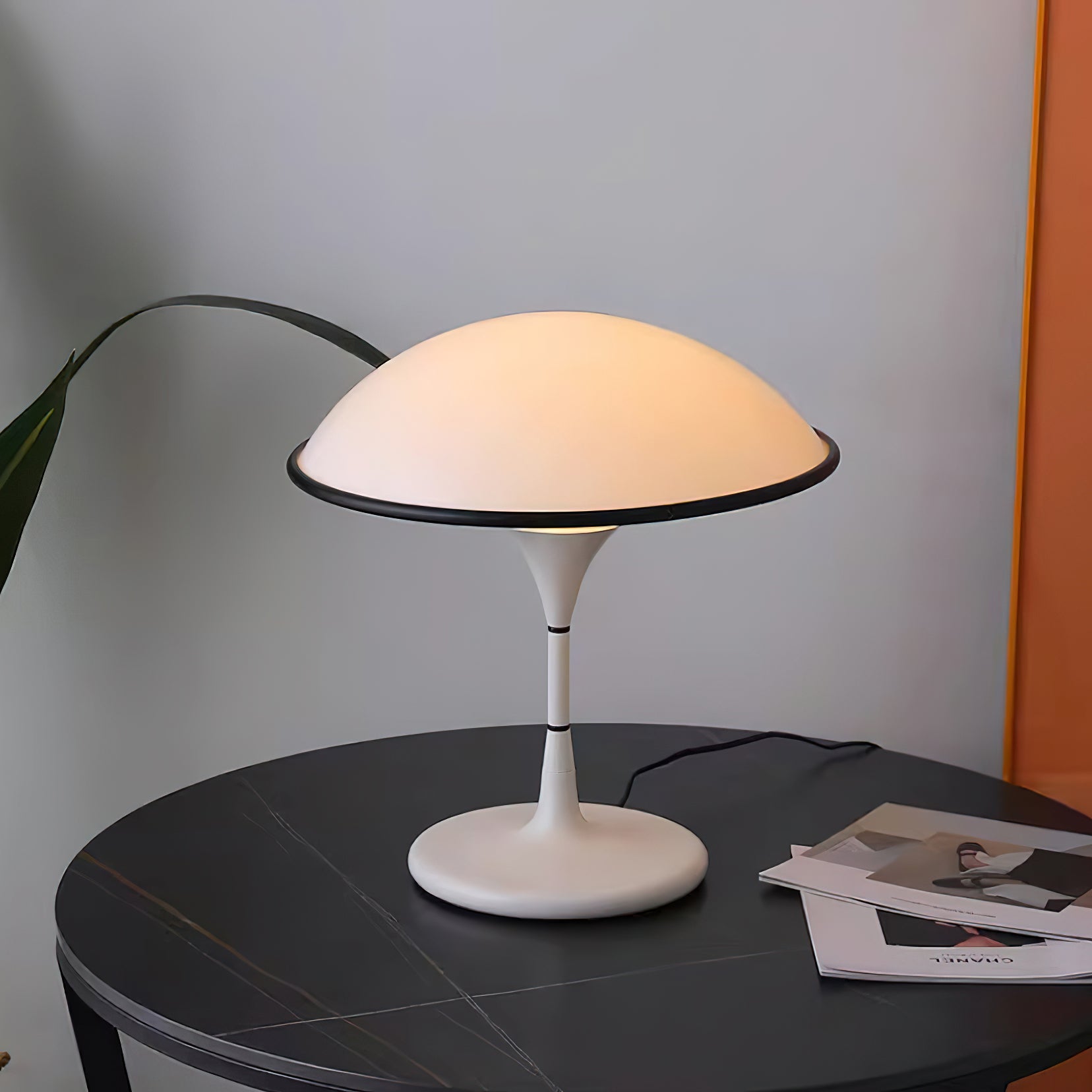 Fontana Table Lamp