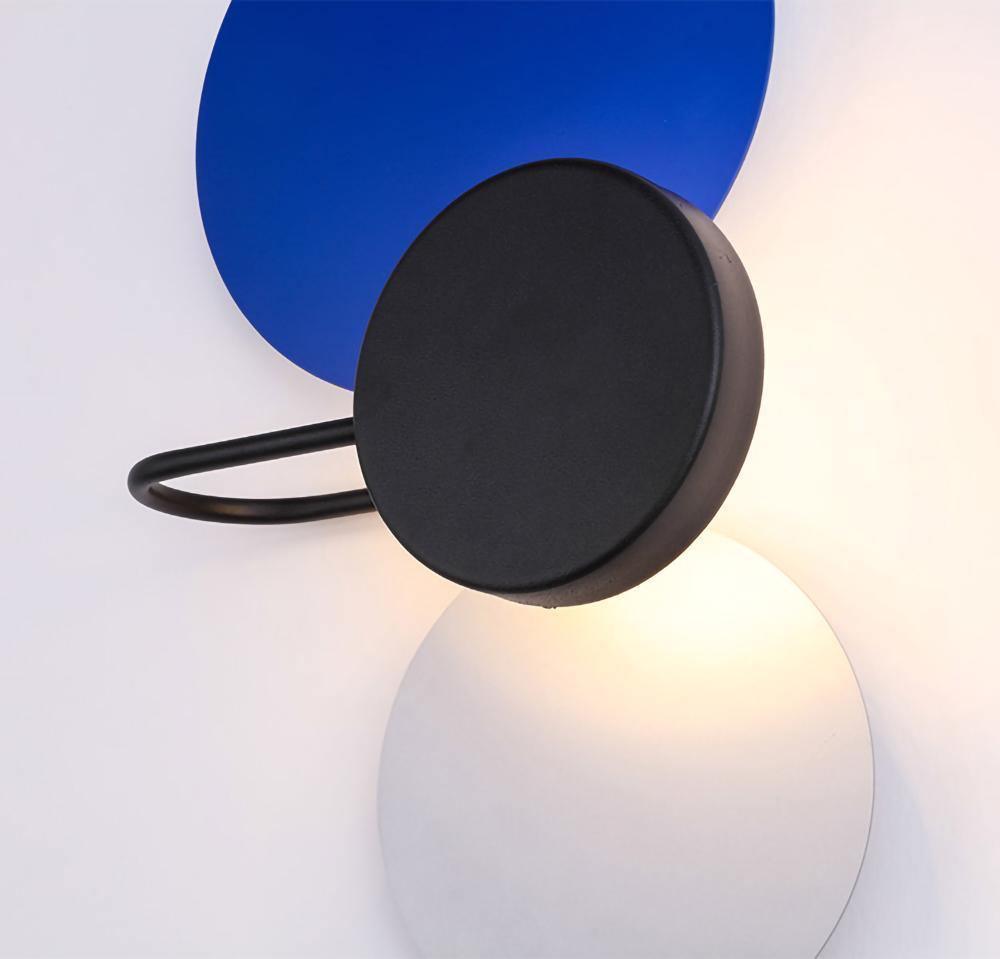 Planet Plug-in Wall Lamp