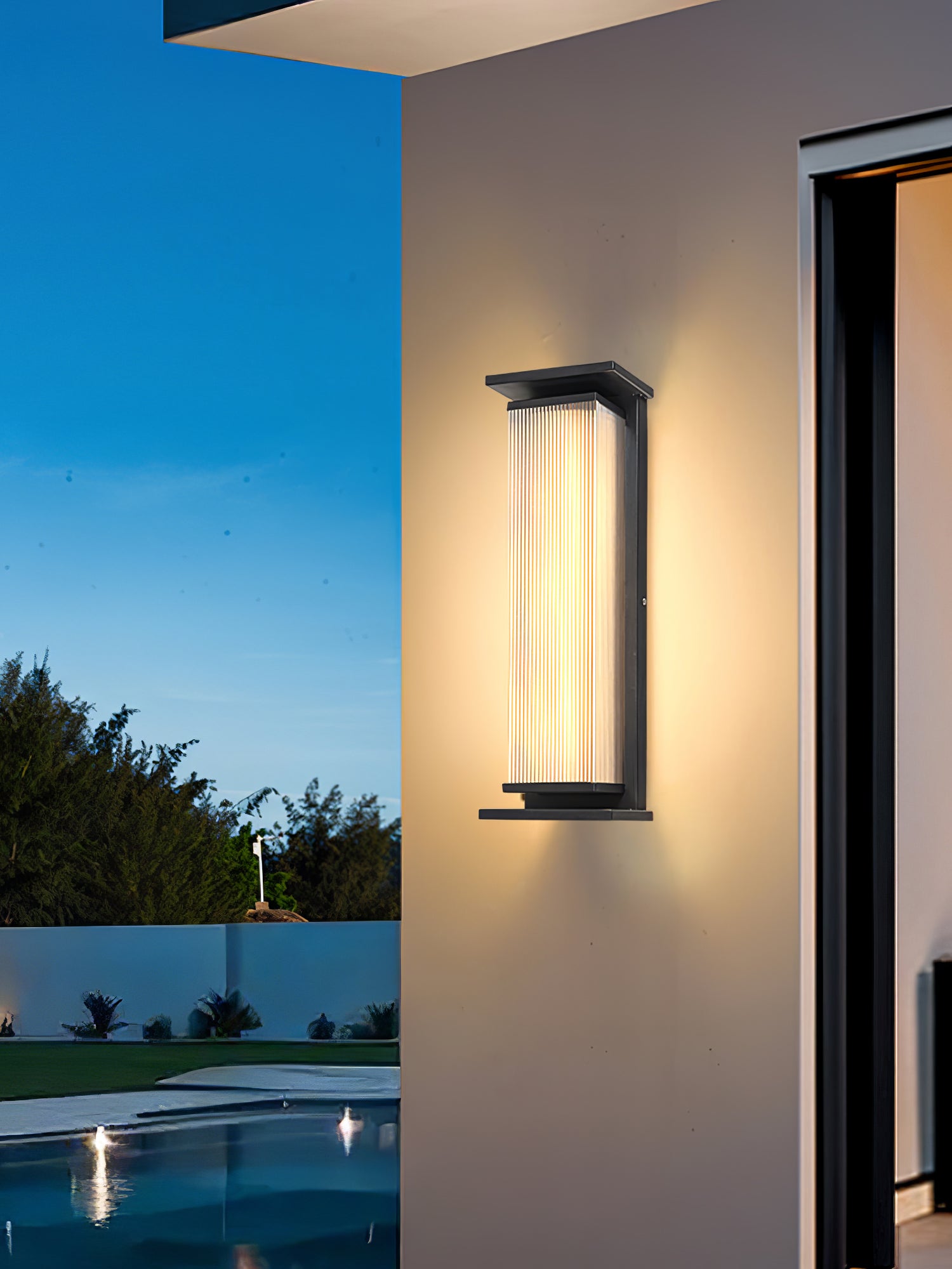 Rectangular Box Outdoor Wall Lamp