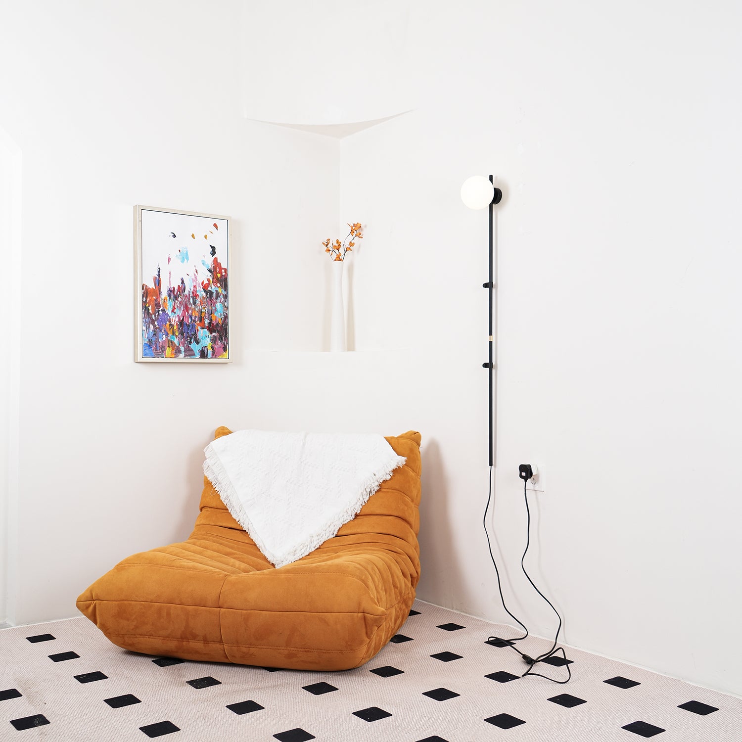 Funiculi Plug In Wall Lamp