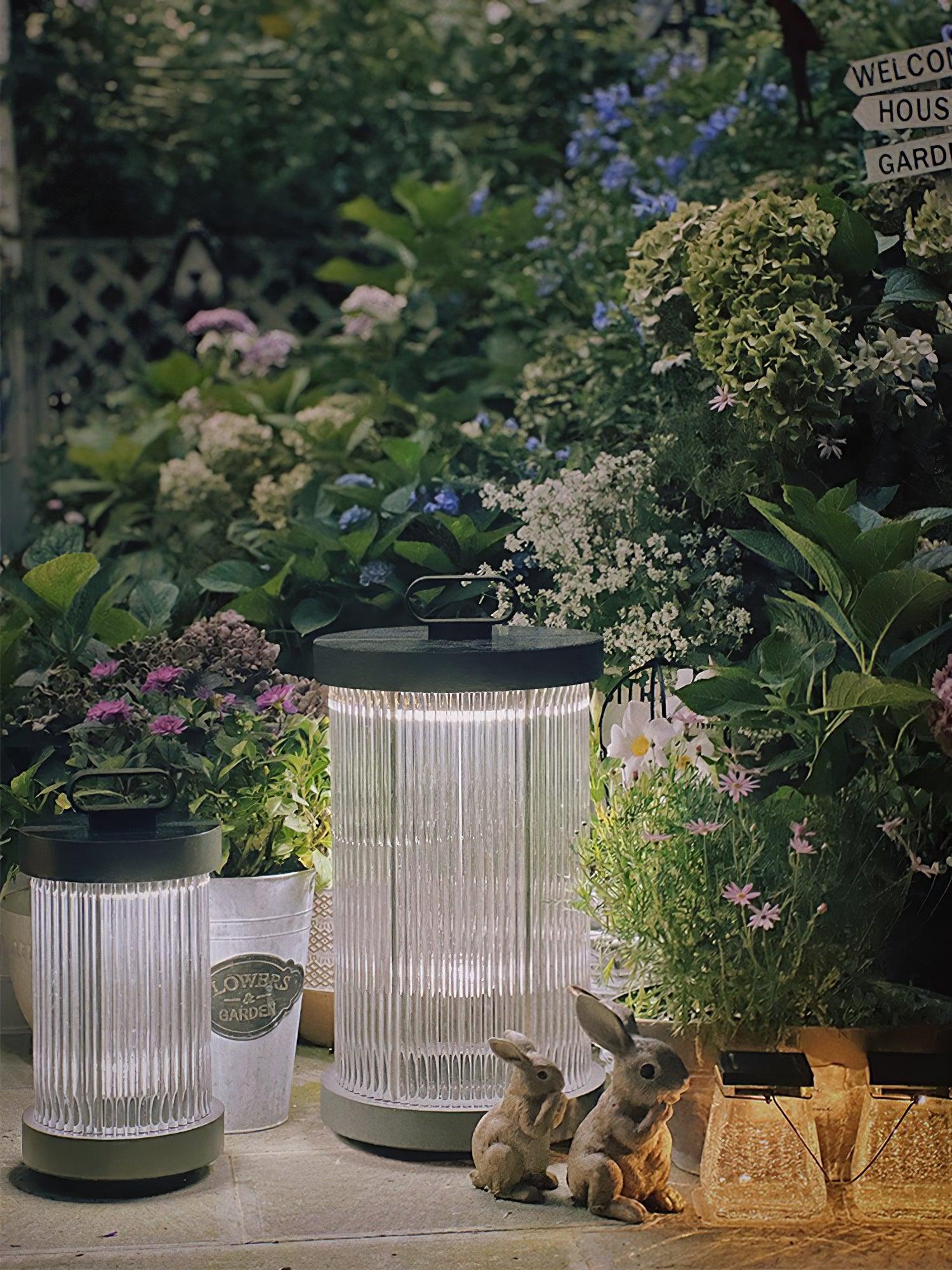 Lantern Garden Outdoor Light