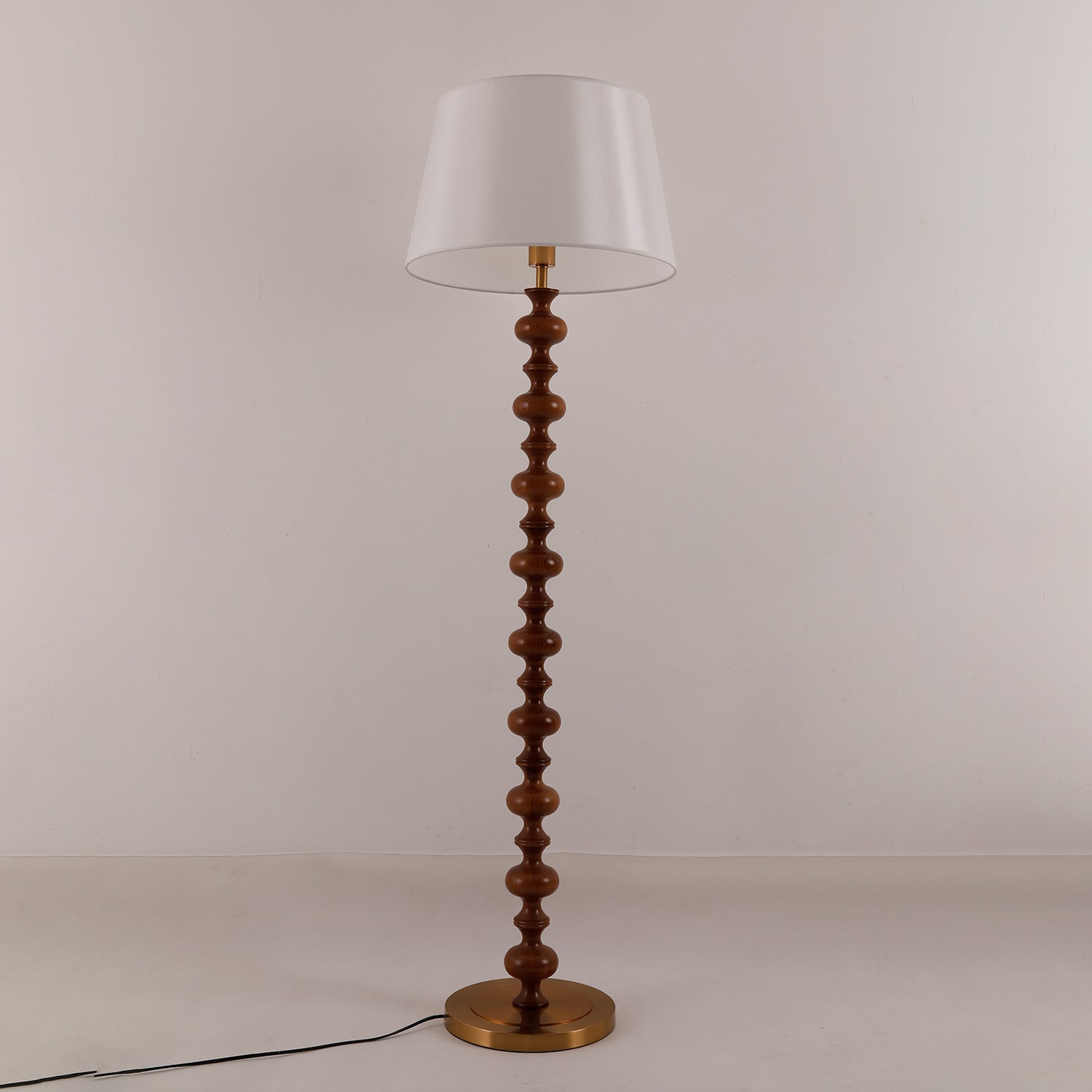 Eleanor Floor Lamp