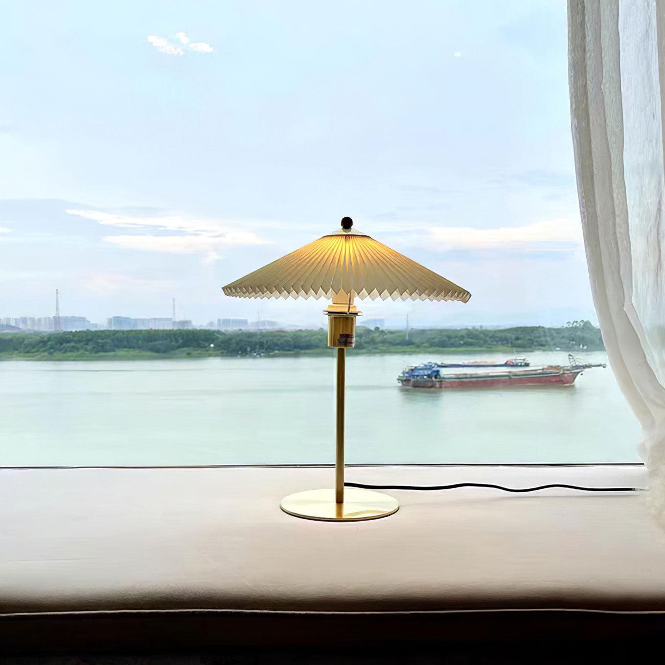 Perla Pleated Table Lamp