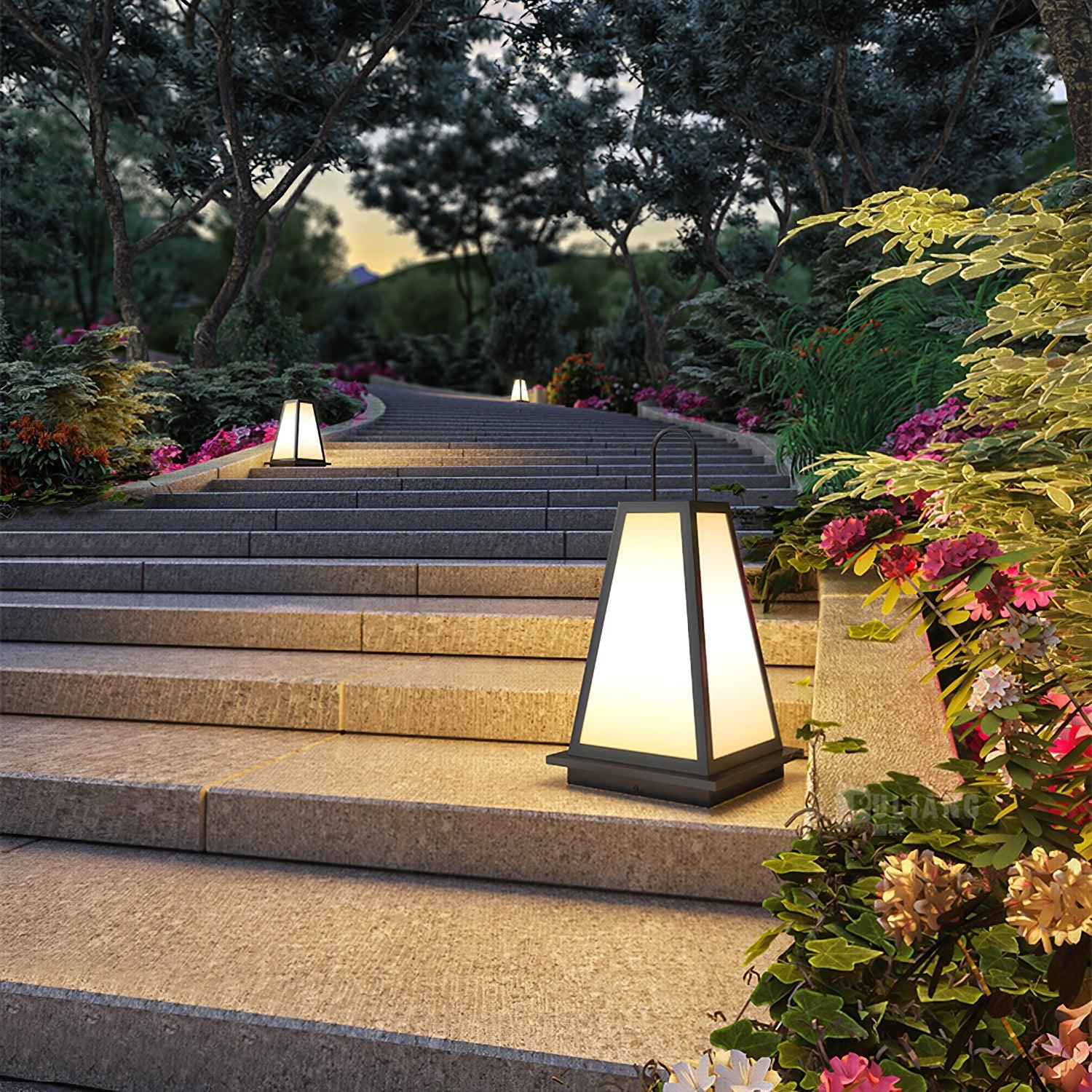 Roam Lantern Garden Outdoor Lamp