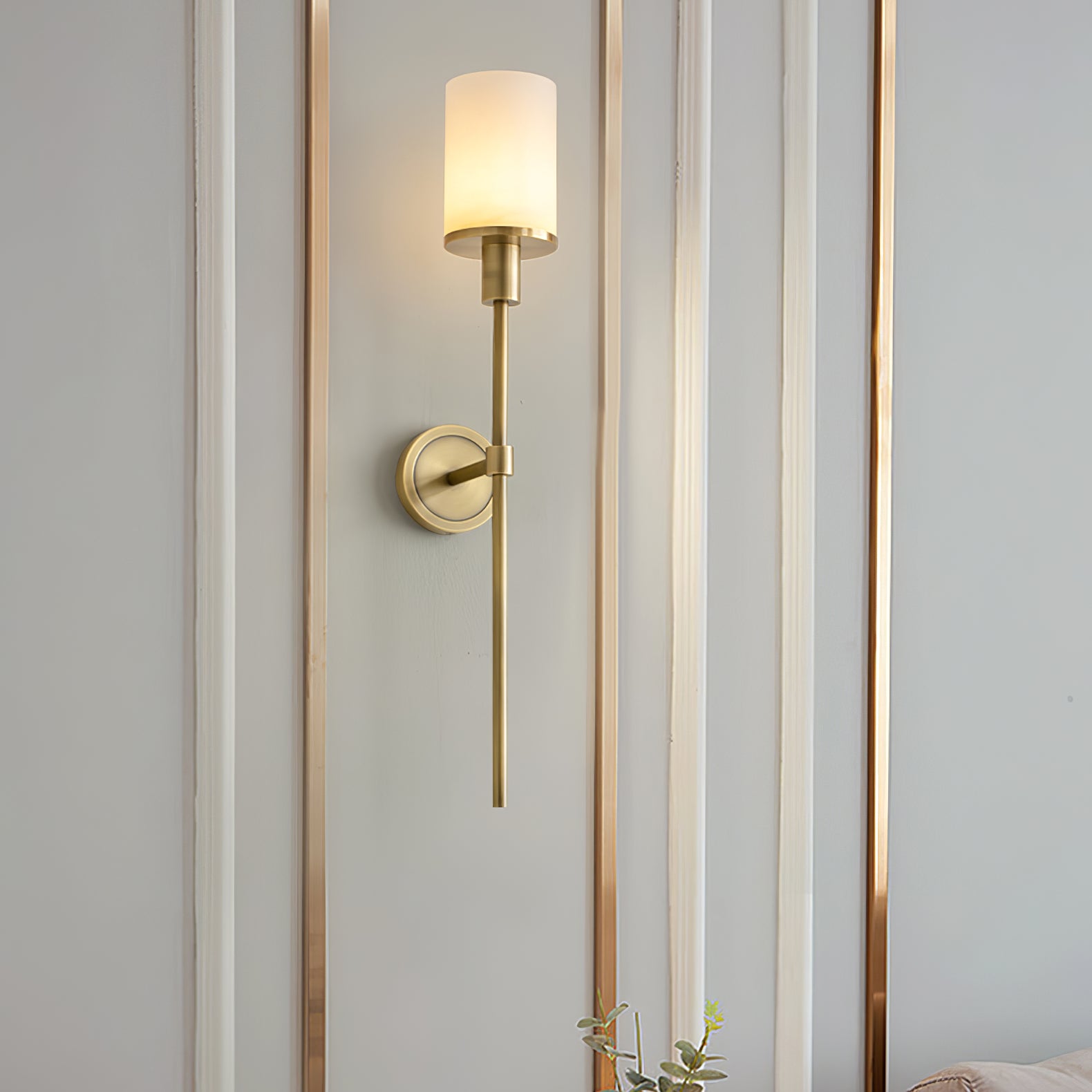 Tracie Classic Sconce