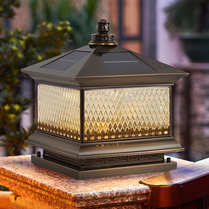 Diamond Solar Post Outdoor Light