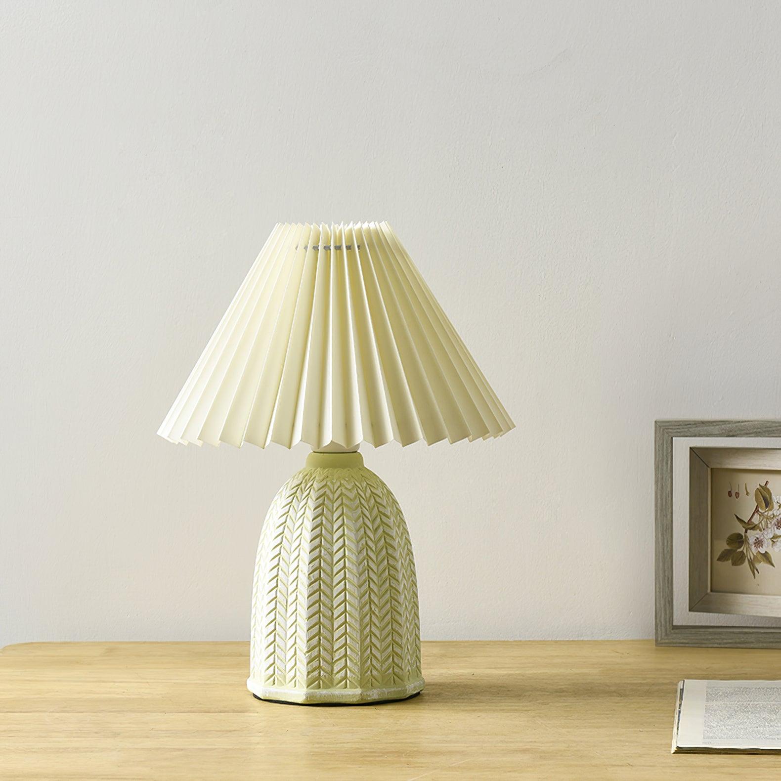 Vintage Pleated Table Lamp