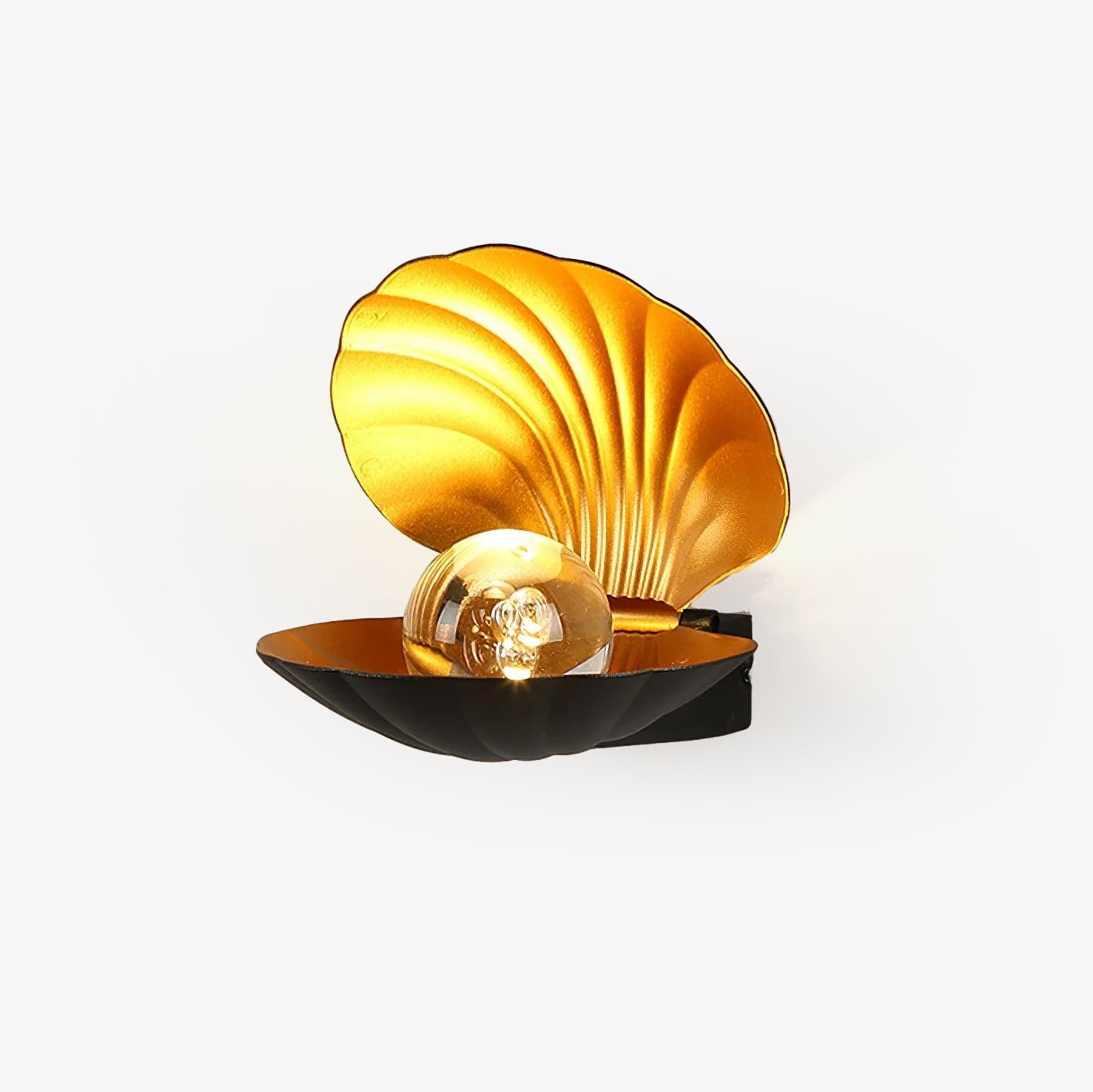 Pearl Clam Wall Light