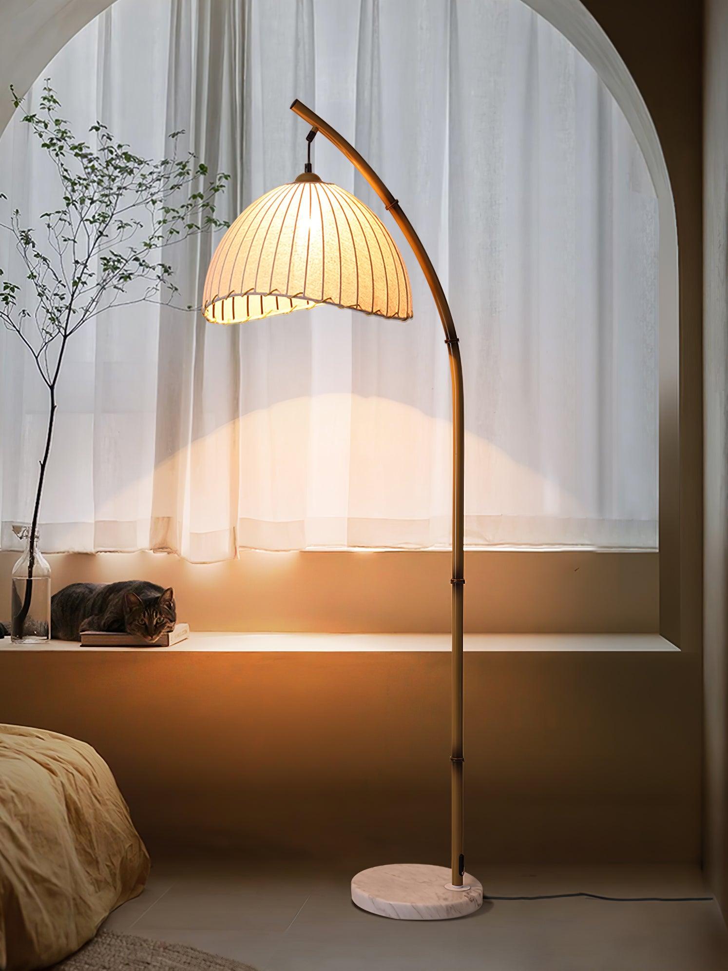 Sanna Floor Lamp