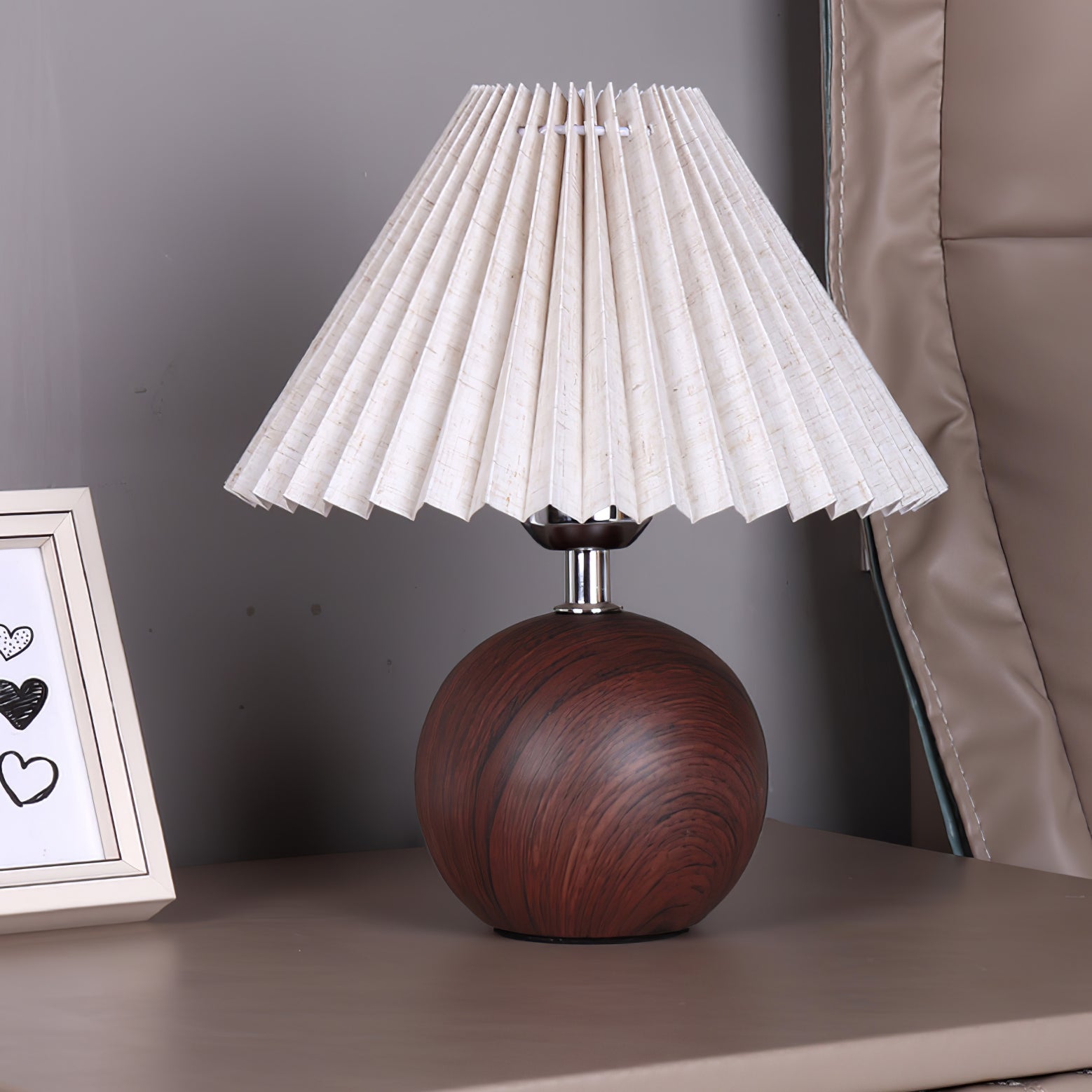 Wooden Pleated Table Lamp