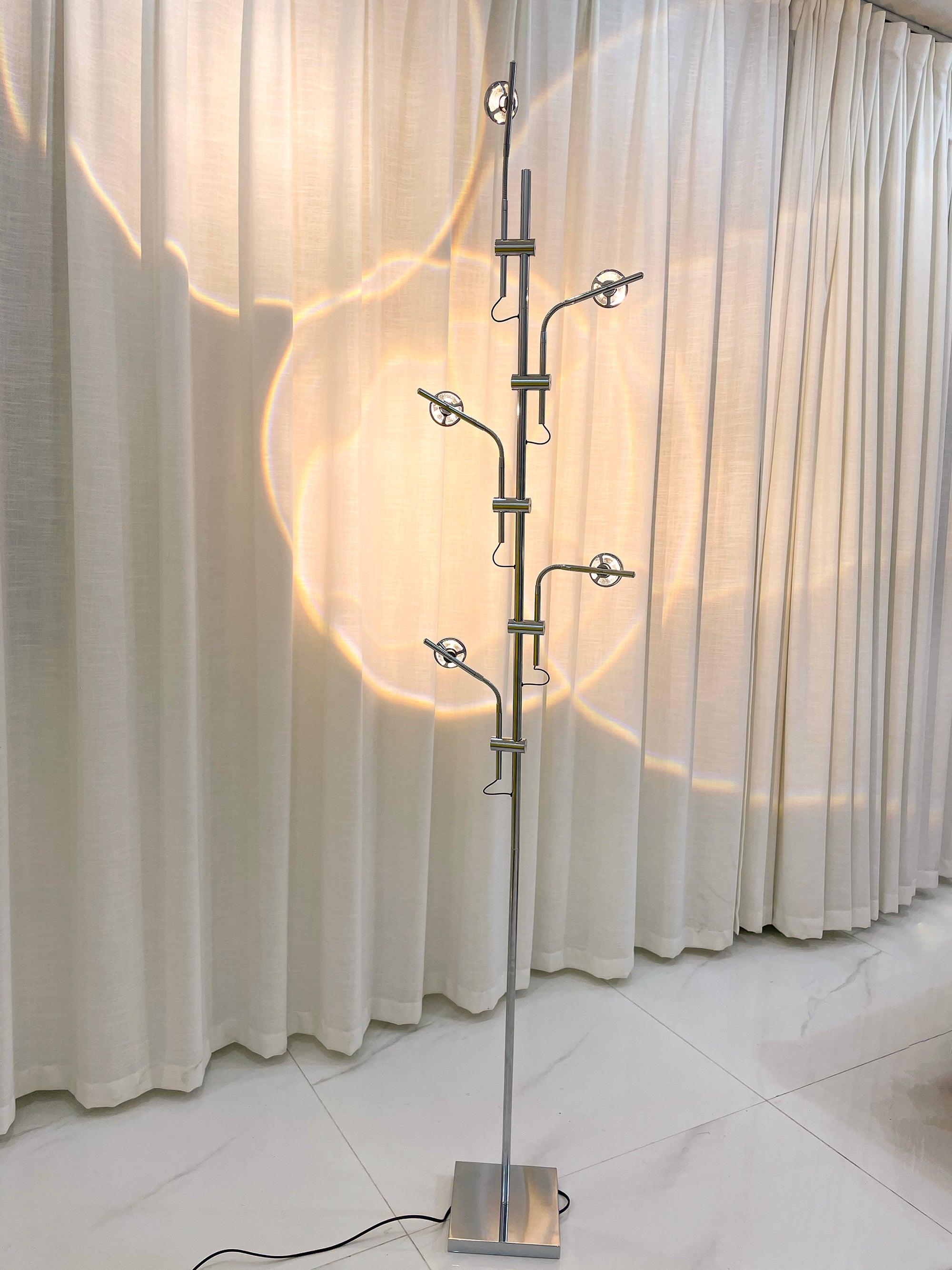 Wa Wa Floor Lamp