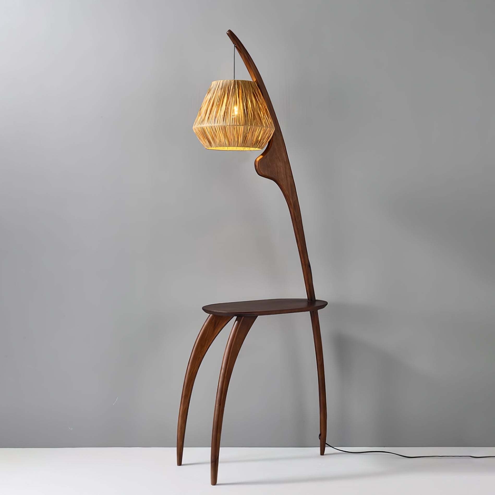 Curved Mantis Arm Floor Lamp