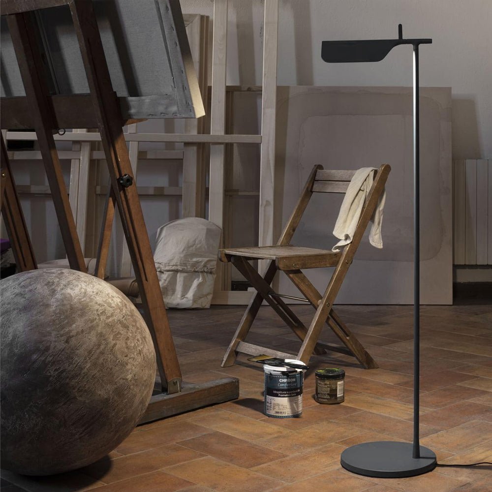 Pivot Ease Floor Lamp