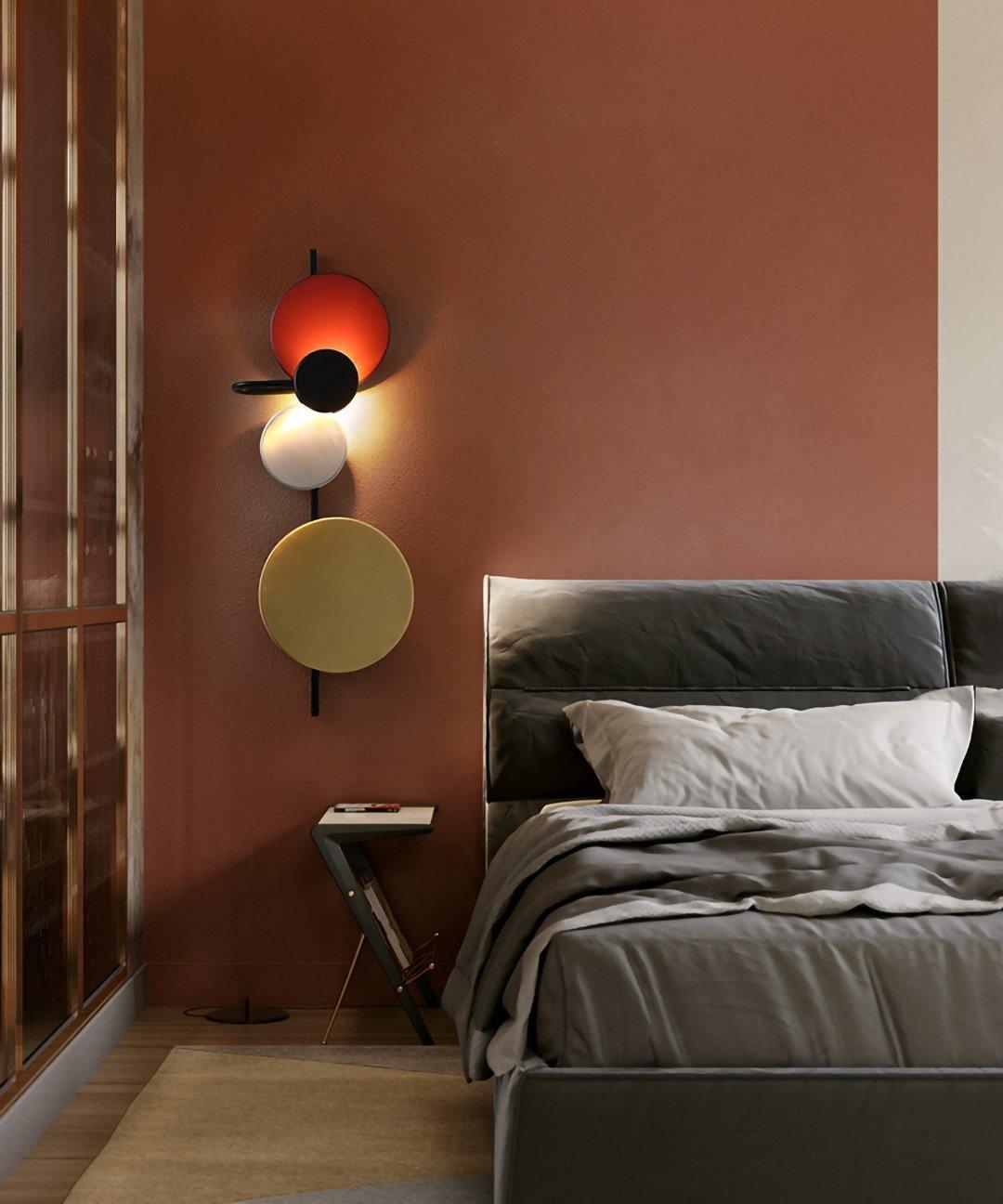 Planet Plug-in Wall Lamp