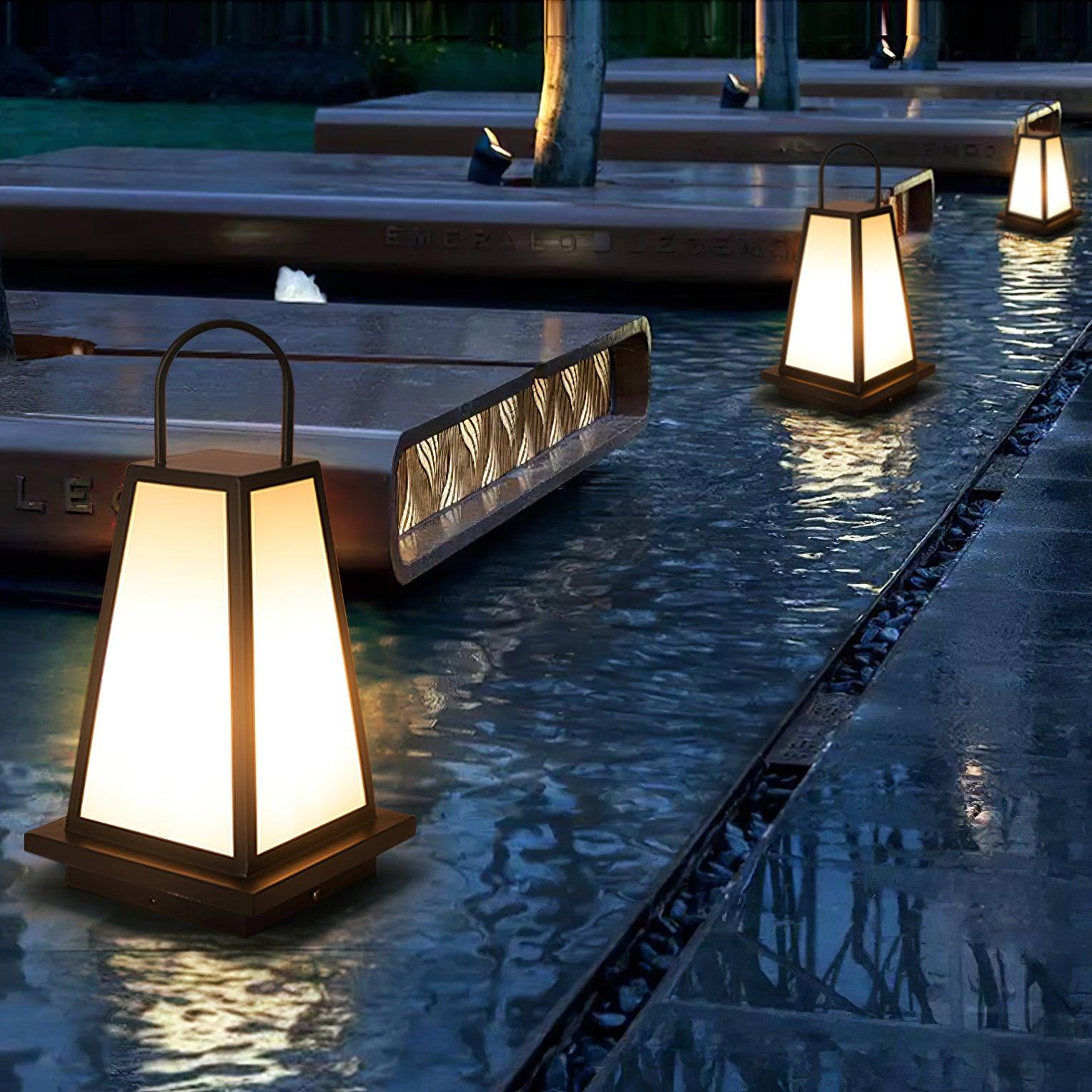 Roam Lantern Garden Outdoor Lamp