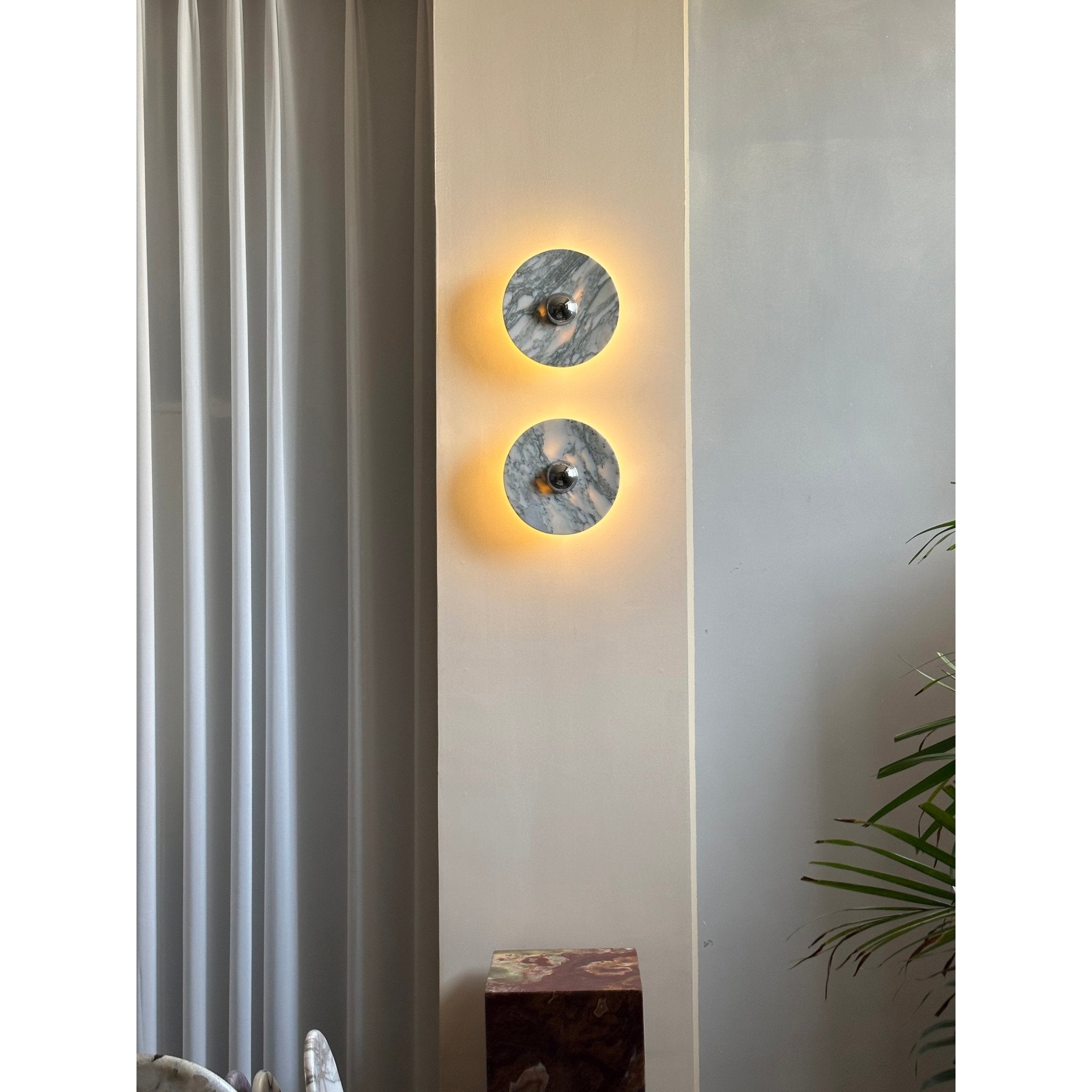 Messier Marble Rechargeable Wall Lamp