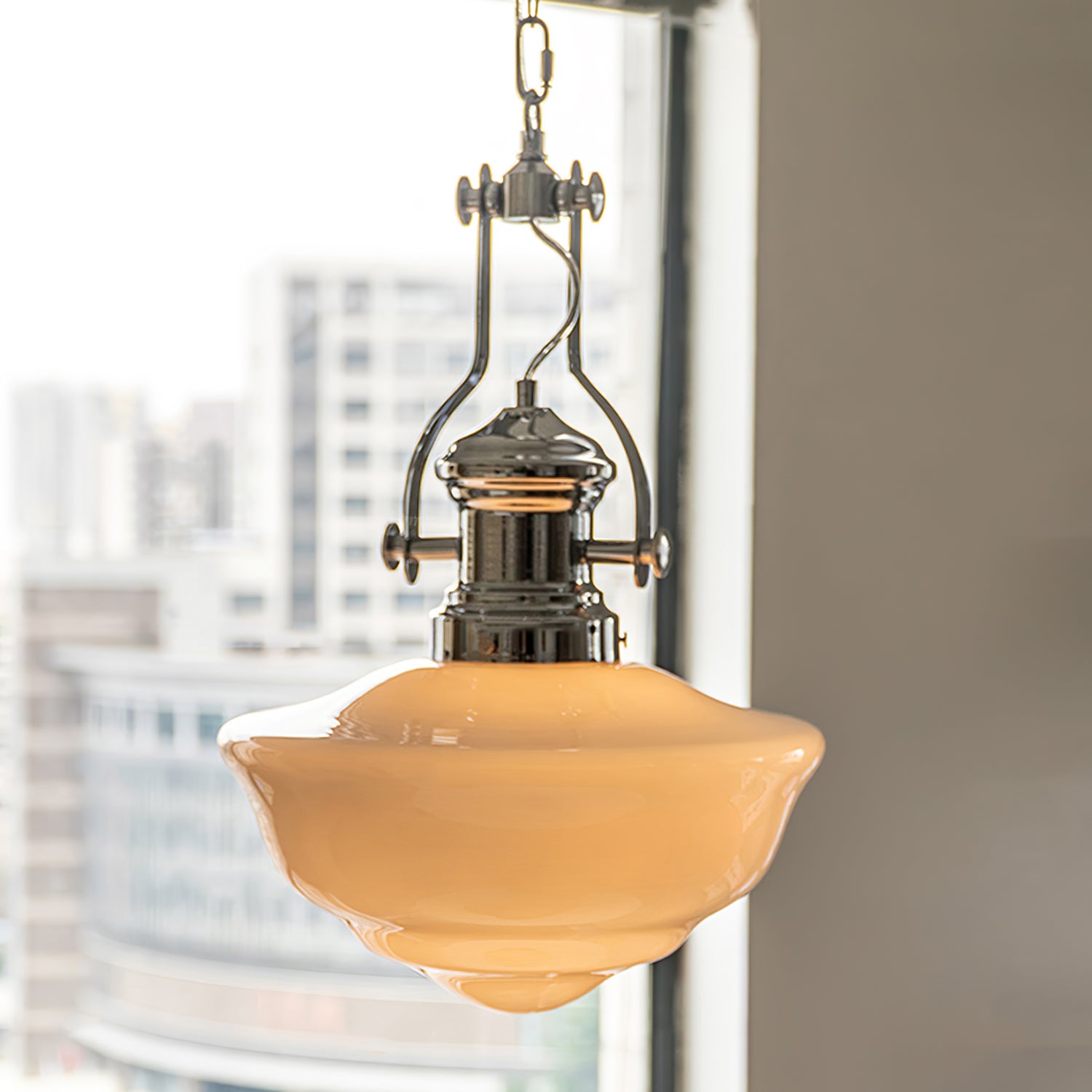 Lavagna Schoolhouse Pendant Light