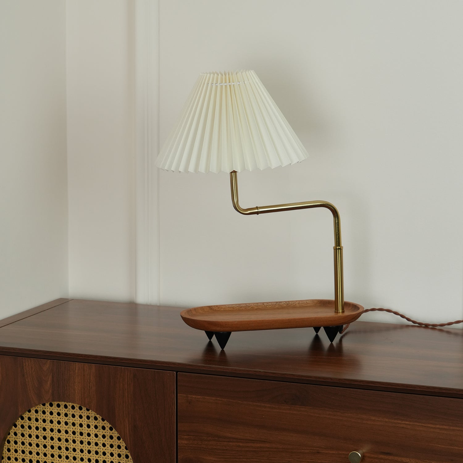 Pia TL Table Lamp